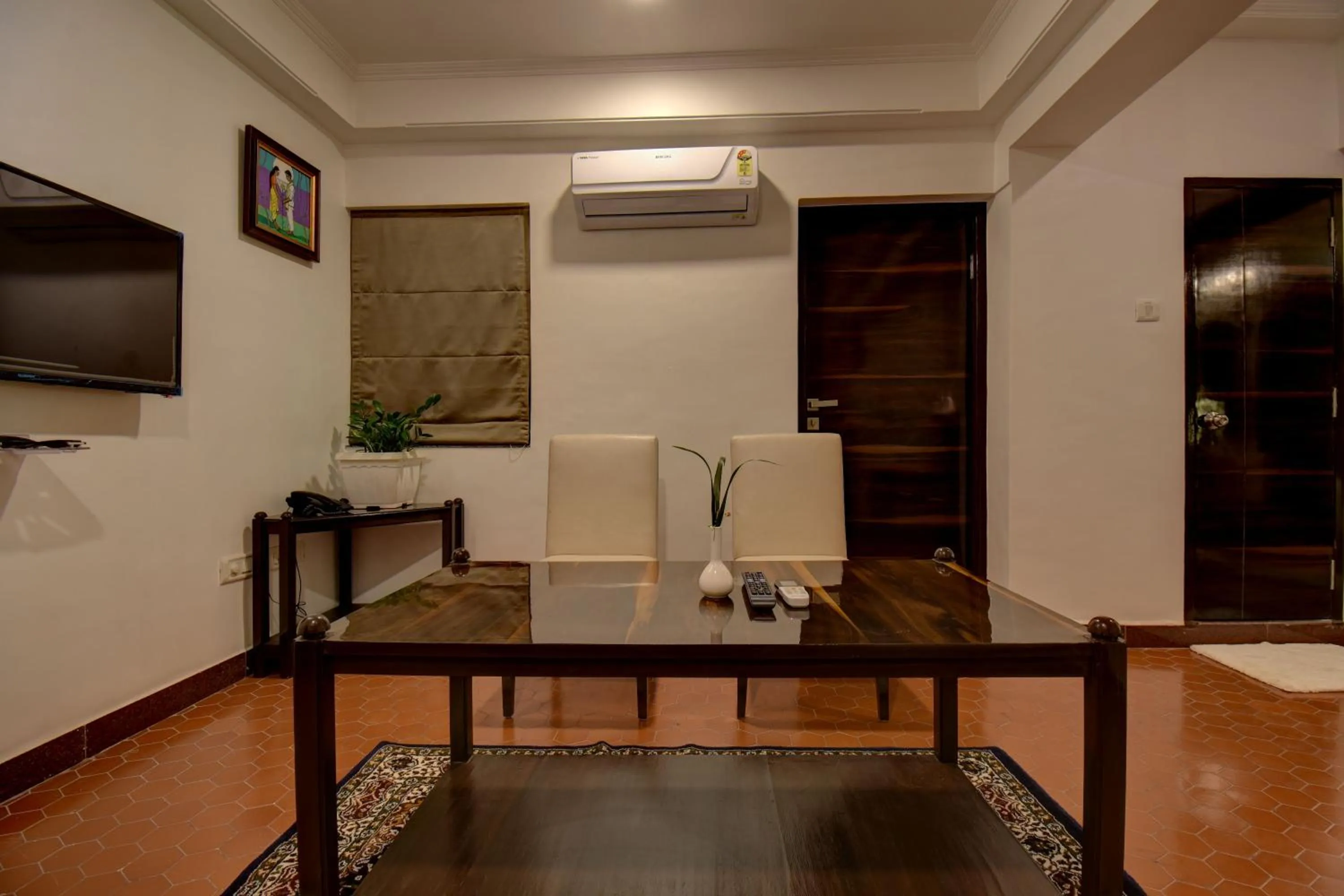 Seating area in Elite Hotel