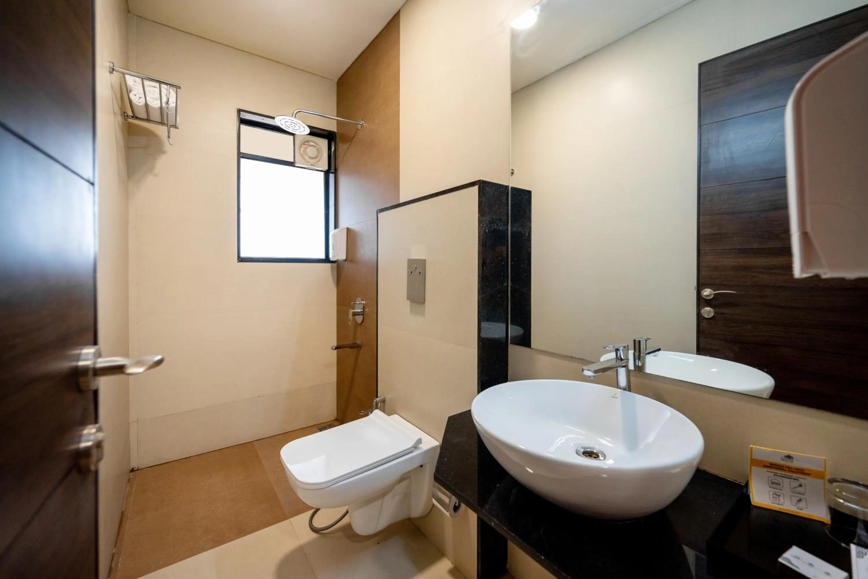 Bathroom in Enrise by Sayaji Aurangabad