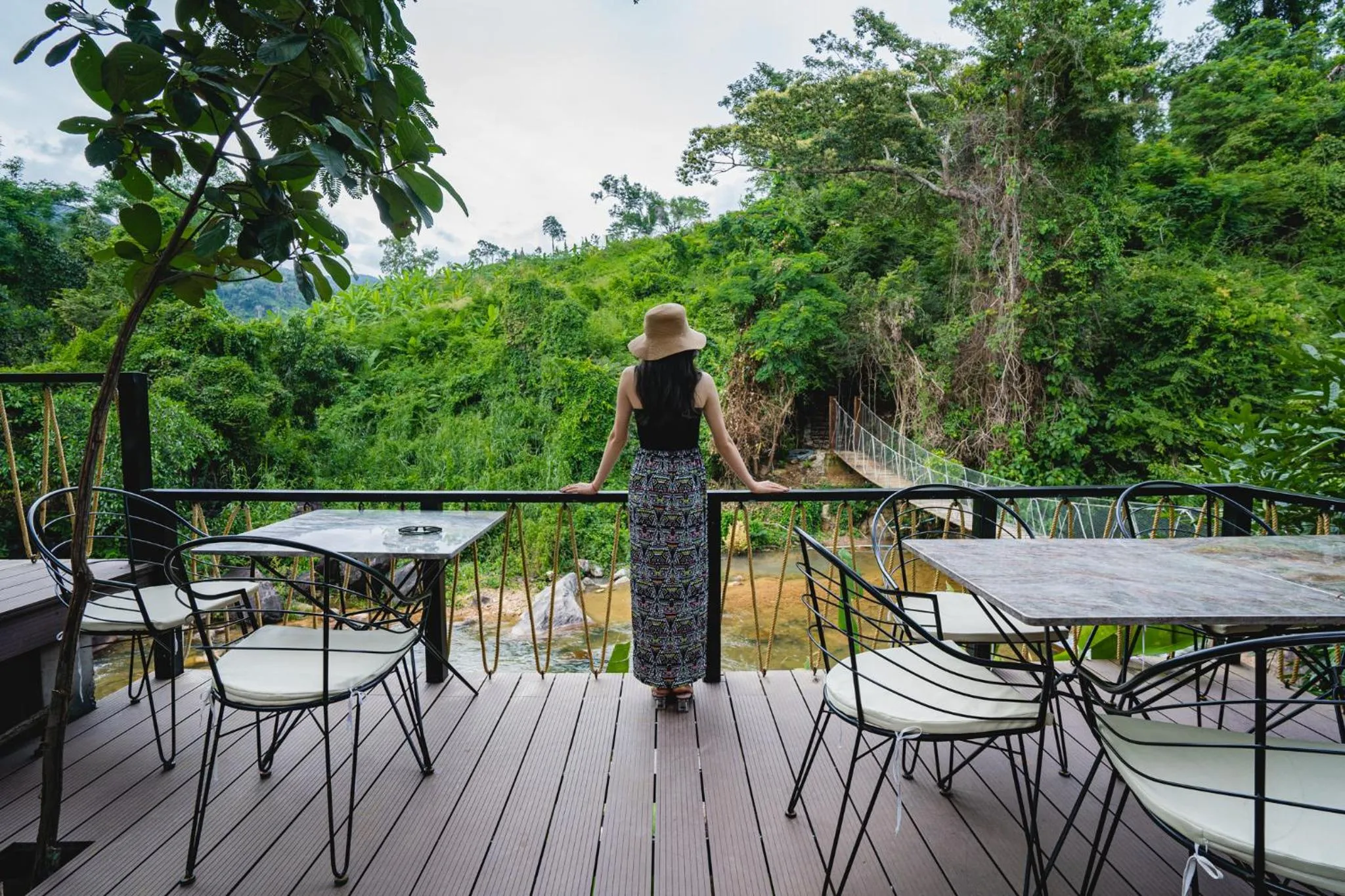 Property building in Green Valley Veal Pouch