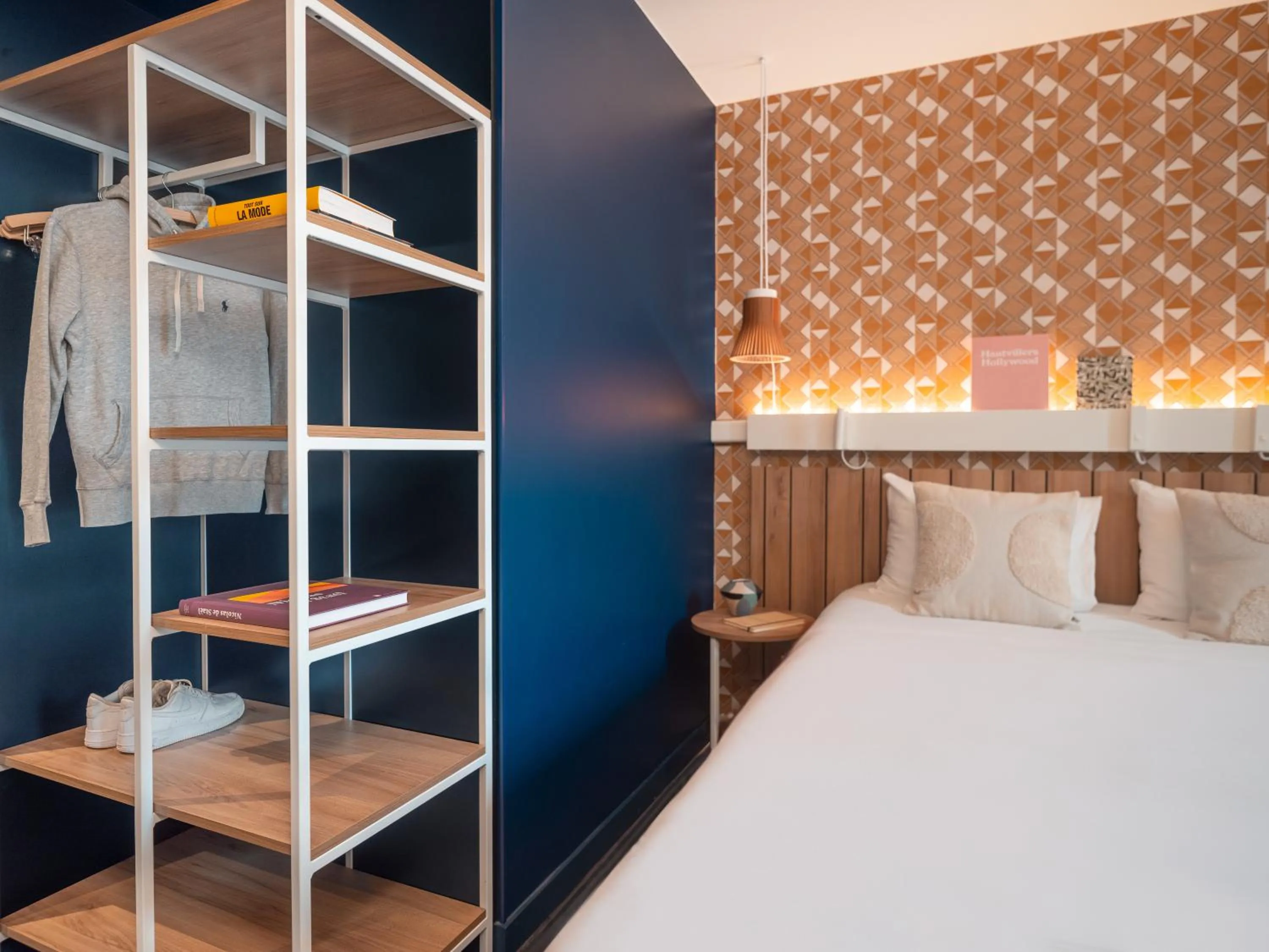 Photo of the whole room, Bed in Ibis Paris Gare Montparnasse Catalogne