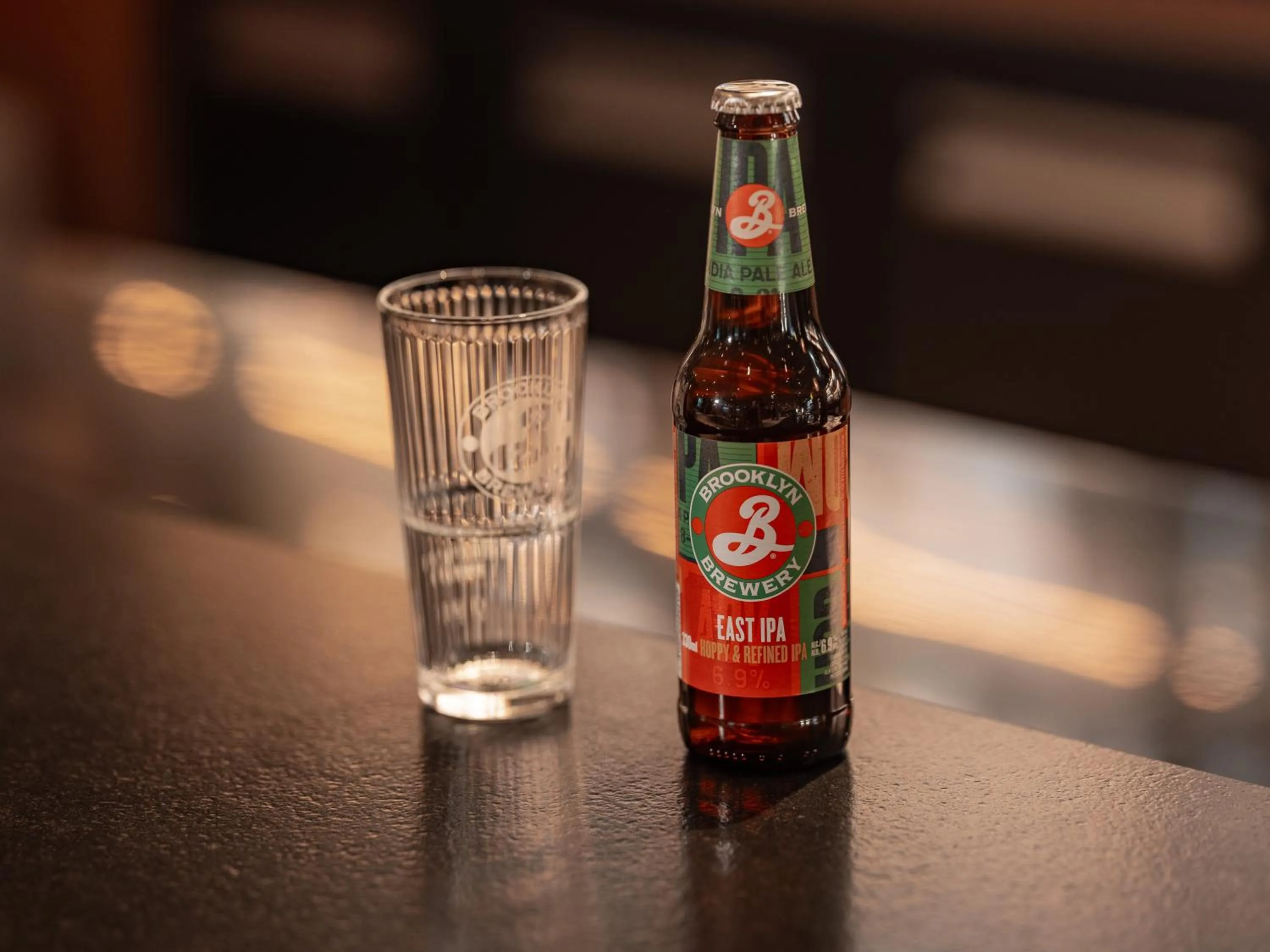 Lounge or bar in Ibis Paris Gare Montparnasse Catalogne