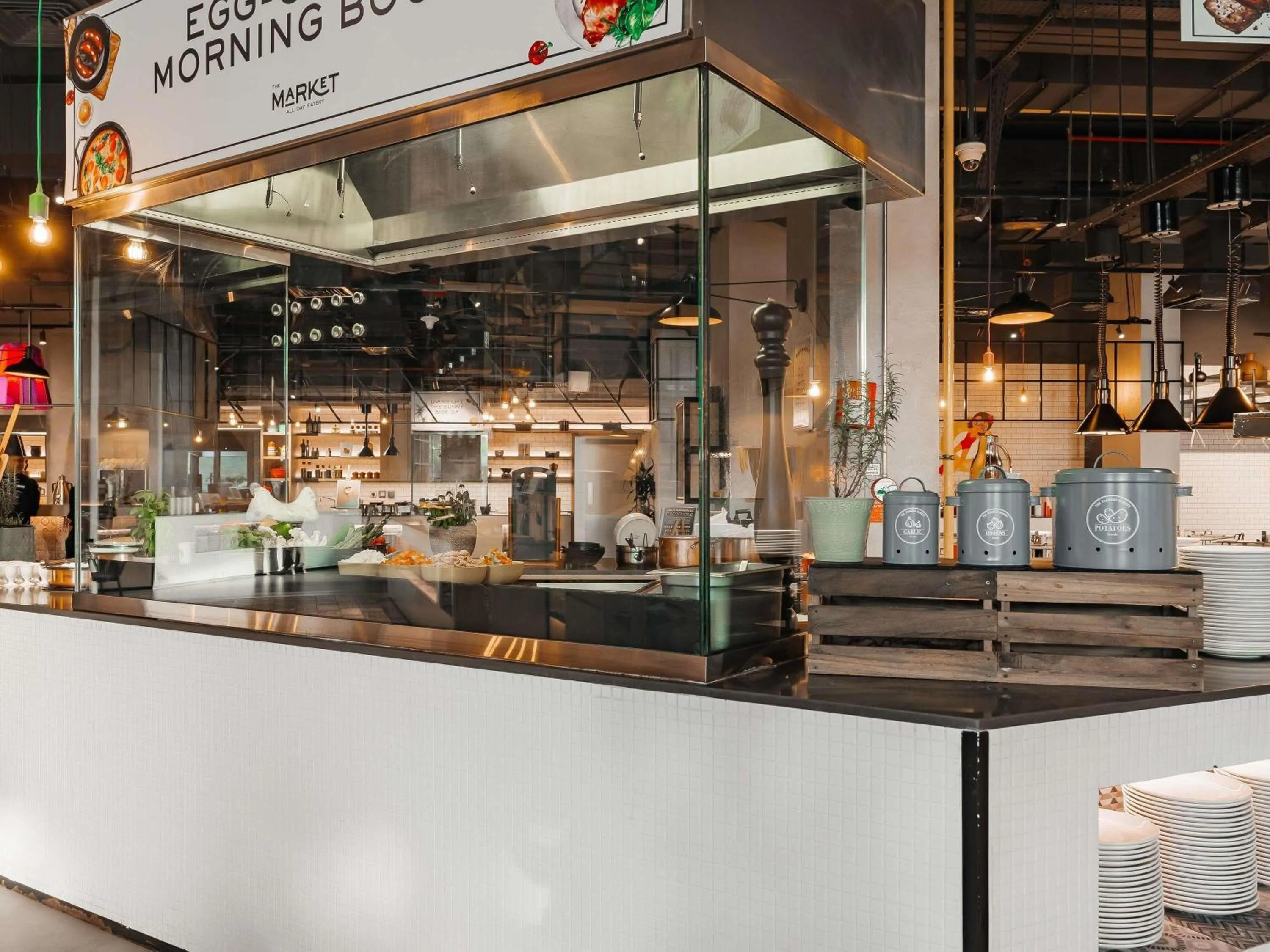 Breakfast in Mövenpick Resort Al Marjan Island