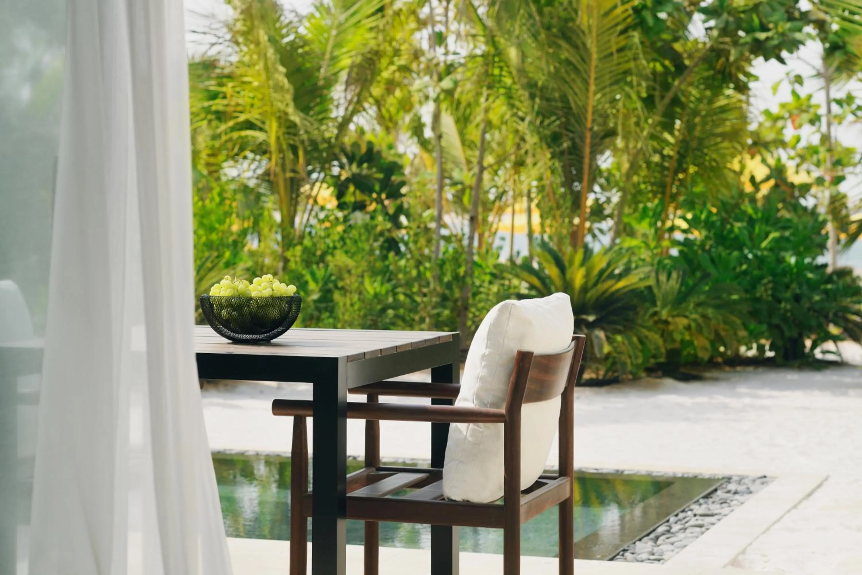 Patio in Mövenpick Resort Al Marjan Island