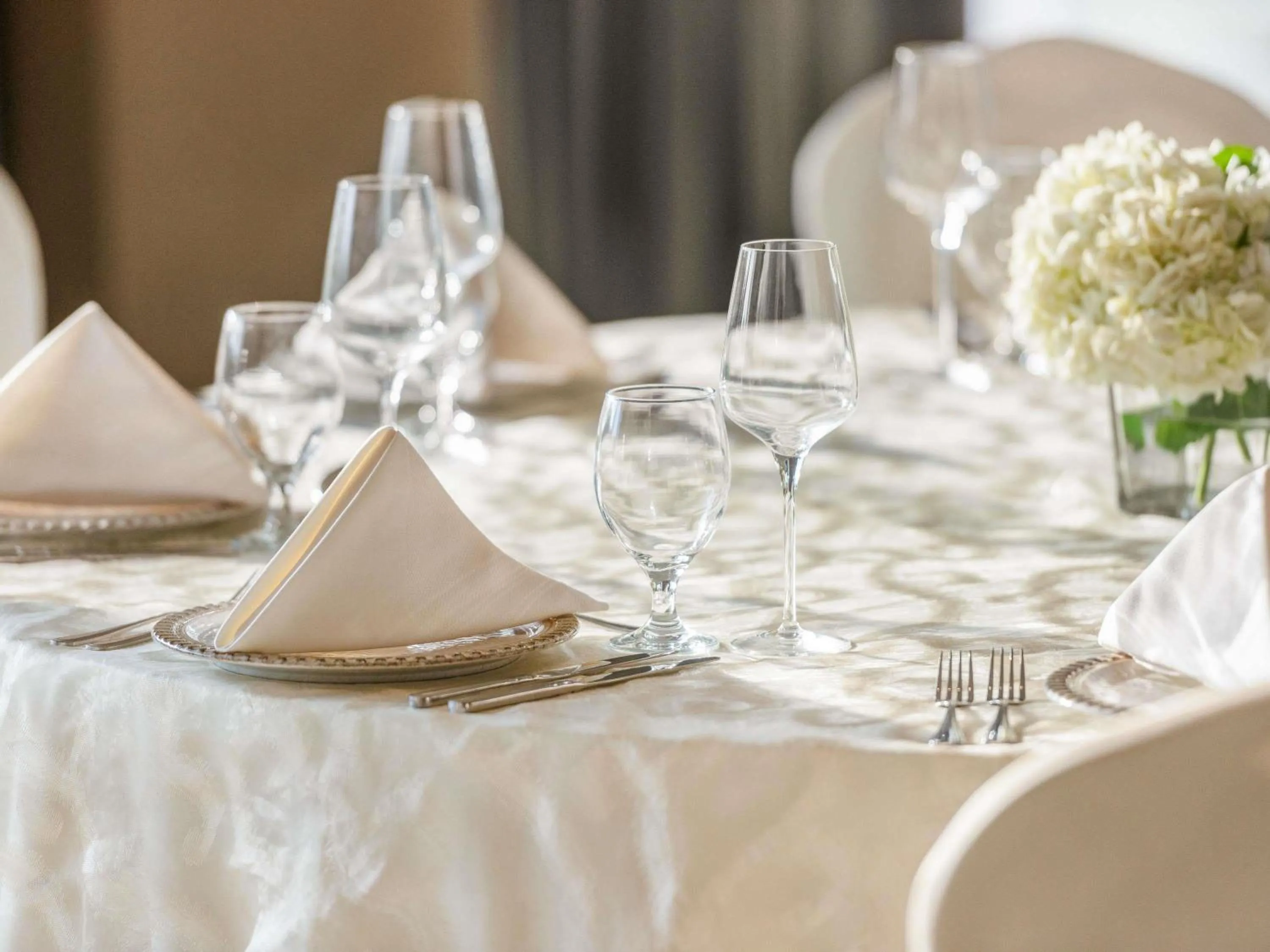 Meeting/conference room in Mövenpick Resort Al Marjan Island