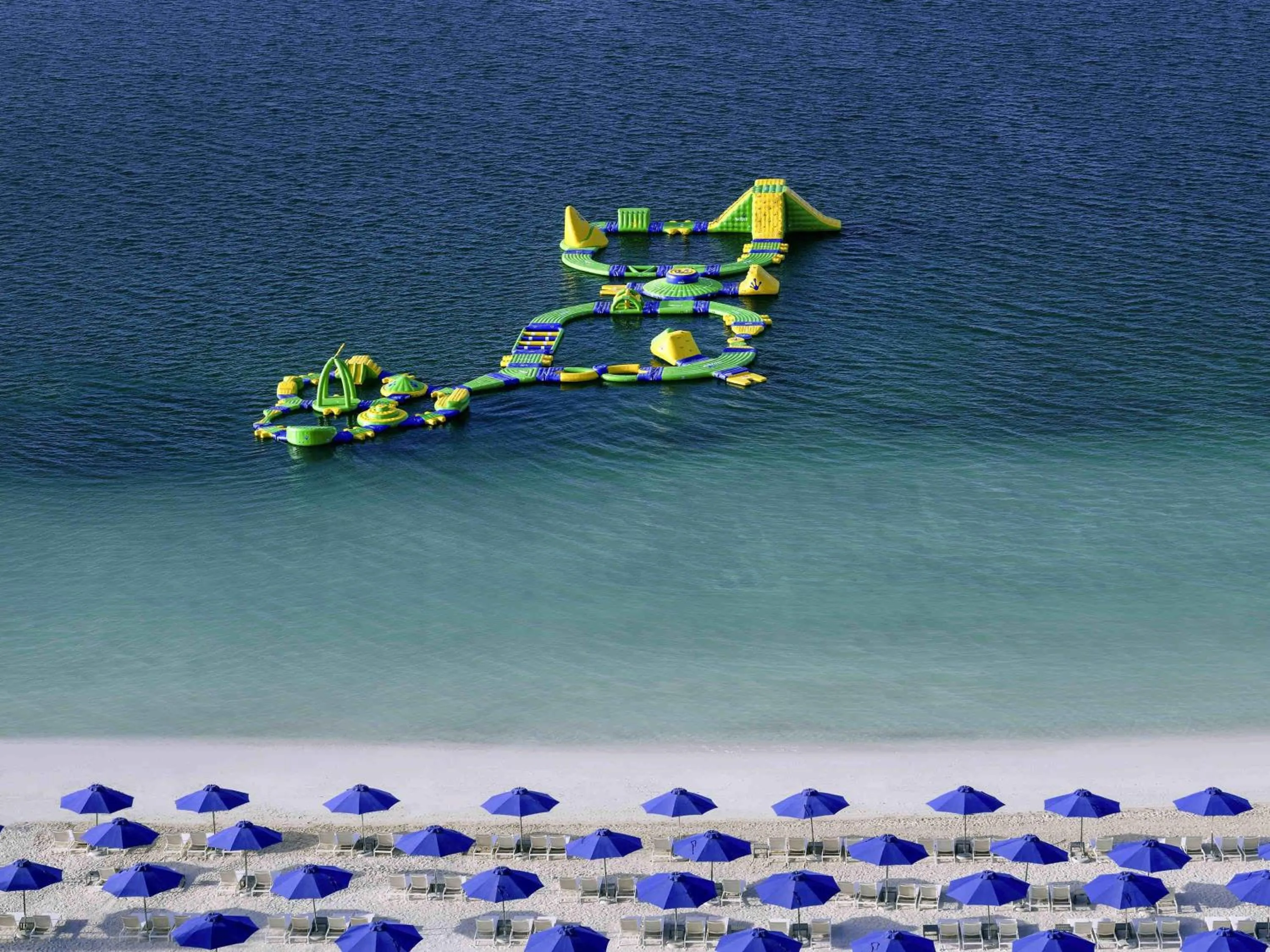 Pool view in Mövenpick Resort Al Marjan Island