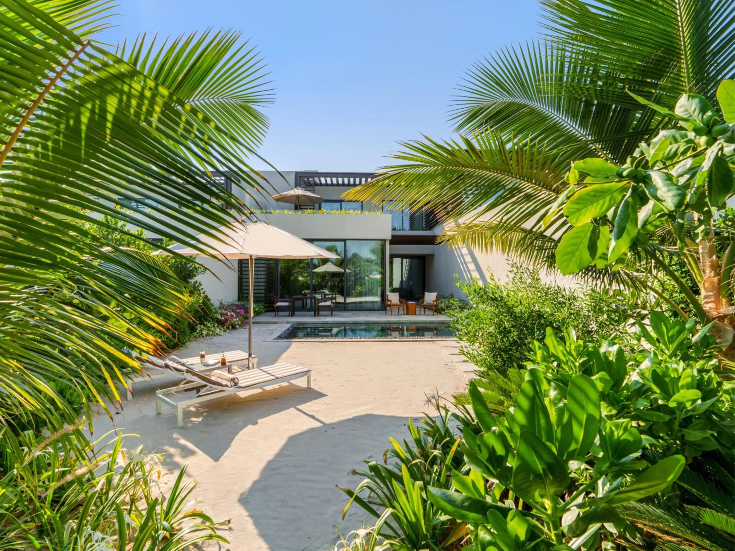 Patio in Mövenpick Resort Al Marjan Island