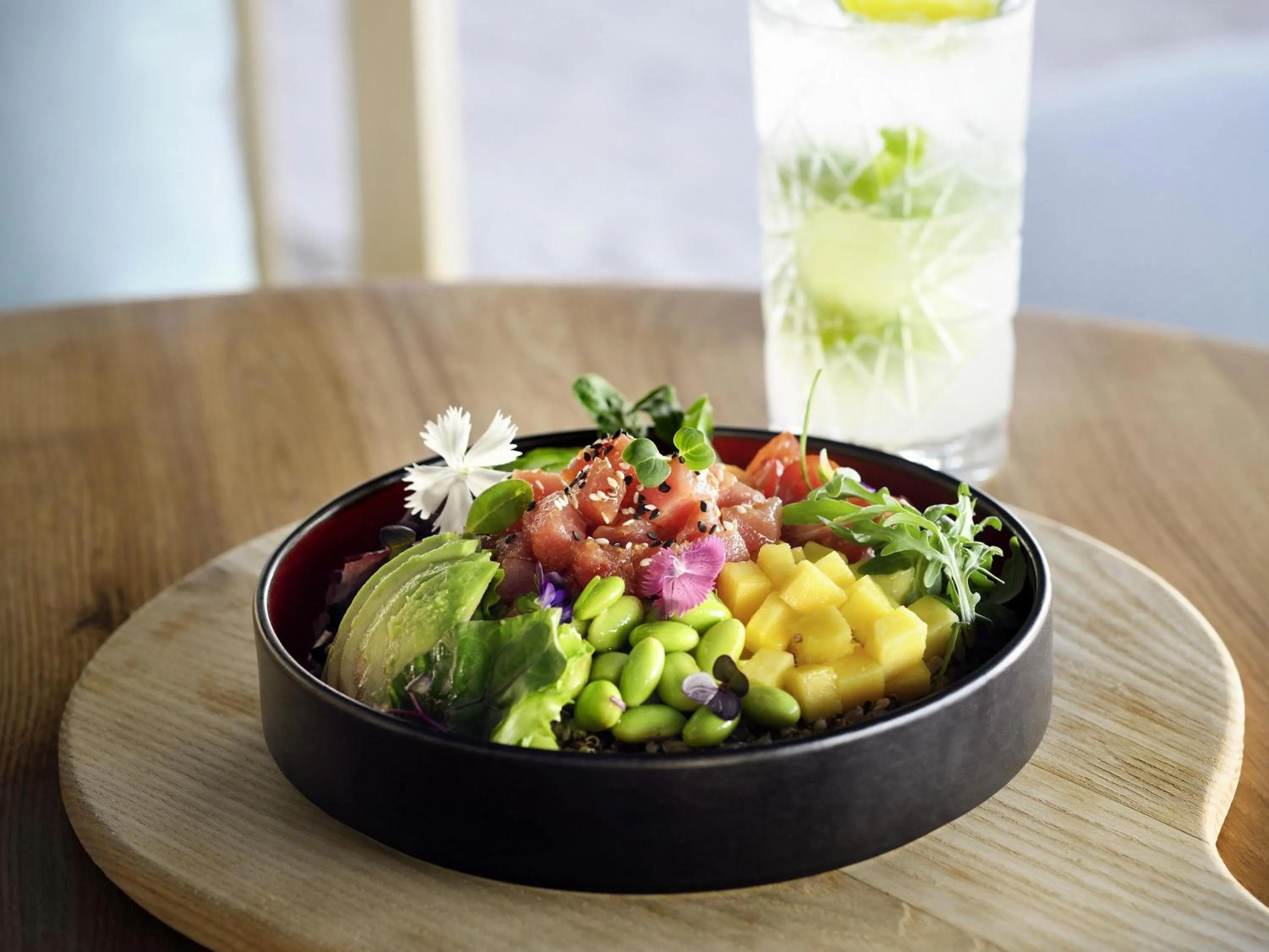 Restaurant/places to eat in Mövenpick Resort Al Marjan Island