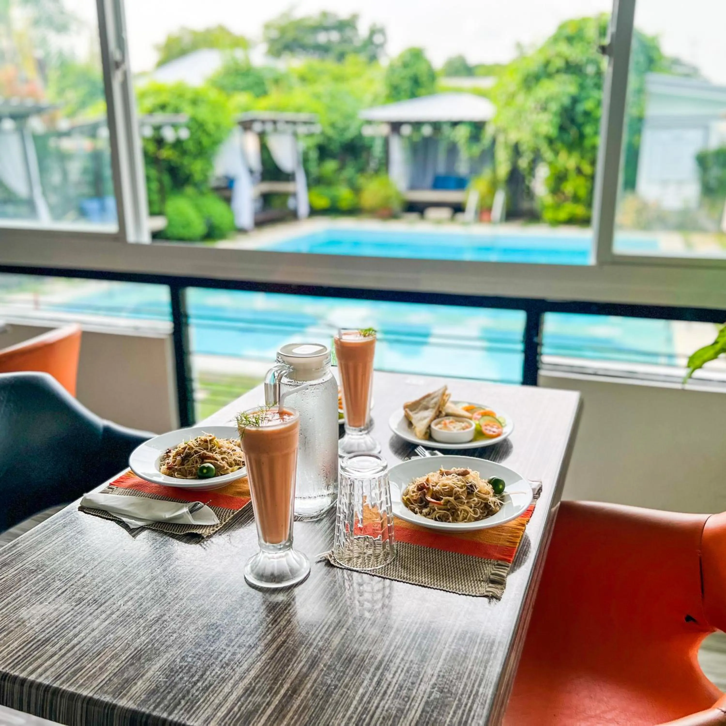 Food and drinks in Casa Cecilia Hotel