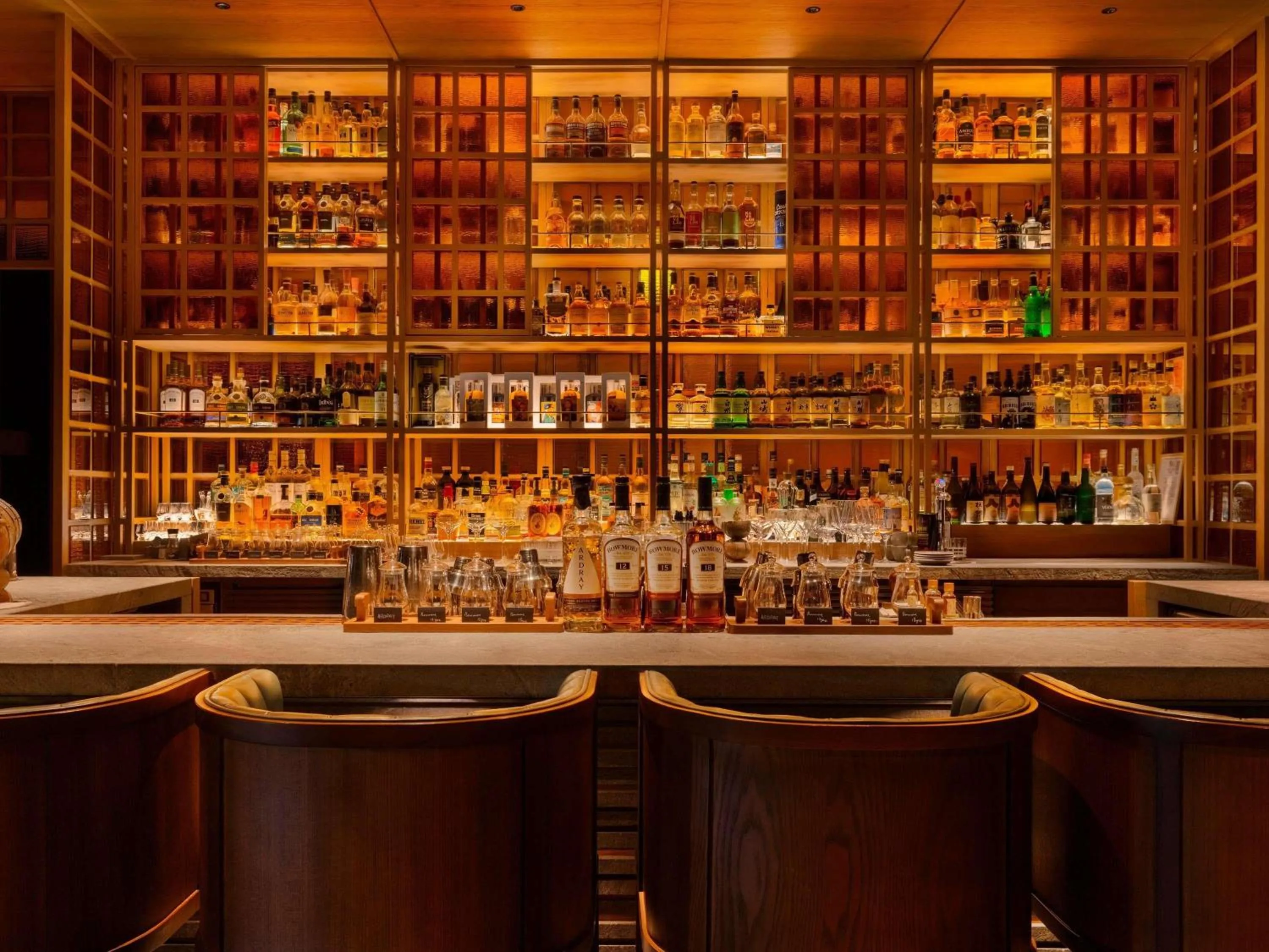 Lounge or bar in AKI Hotel Hong Kong - MGallery Collection