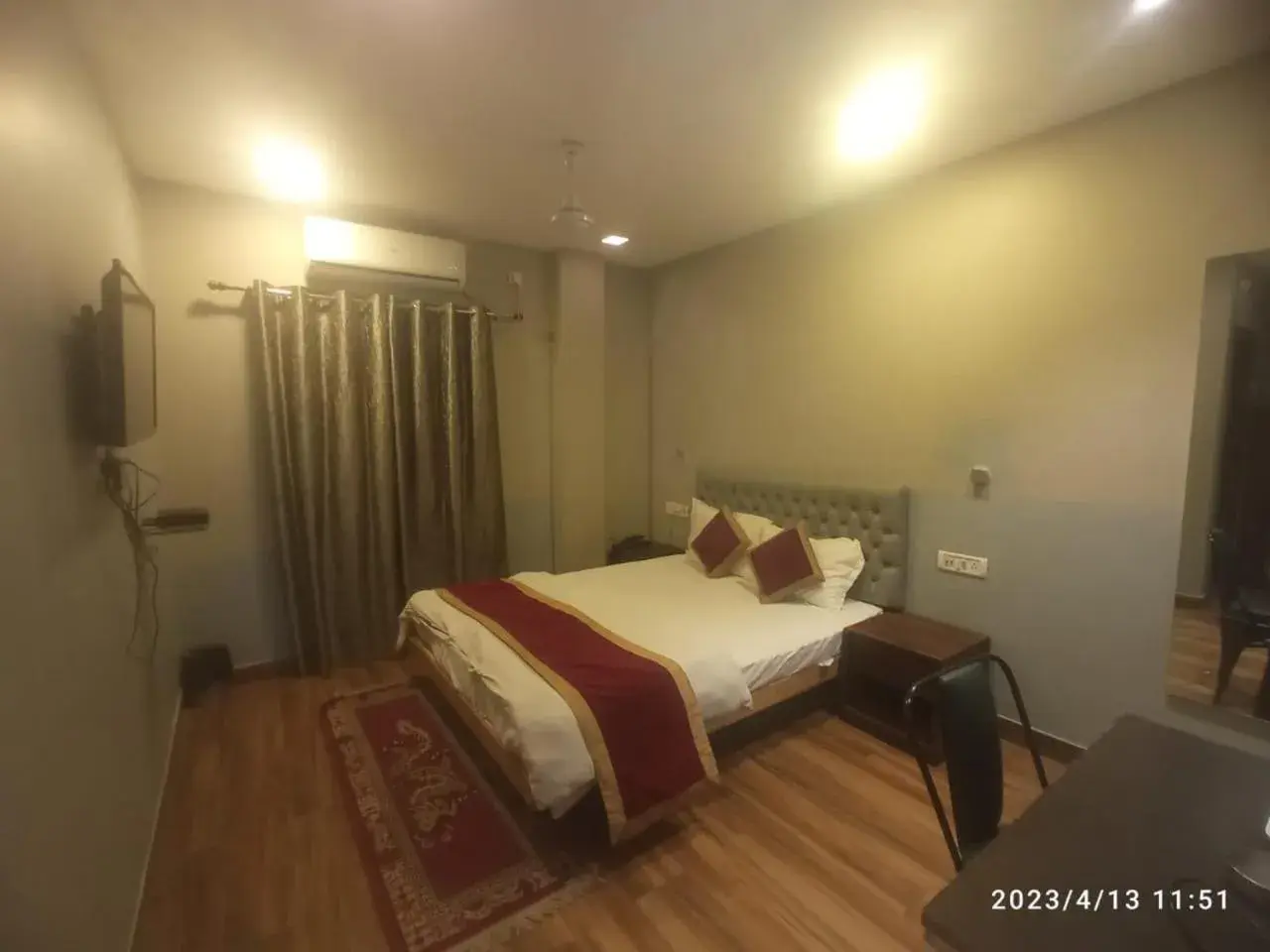 Deluxe Double Room in HOTEL MITTAL GARDEN Deluxe Double Room in HOTEL MITTAL GARDEN