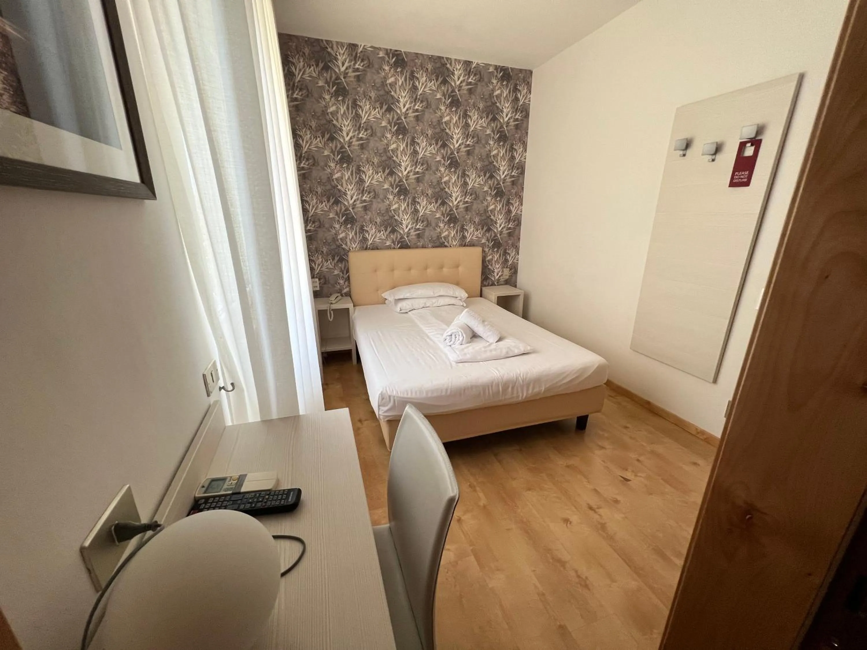 Bed in Albergo San Remo