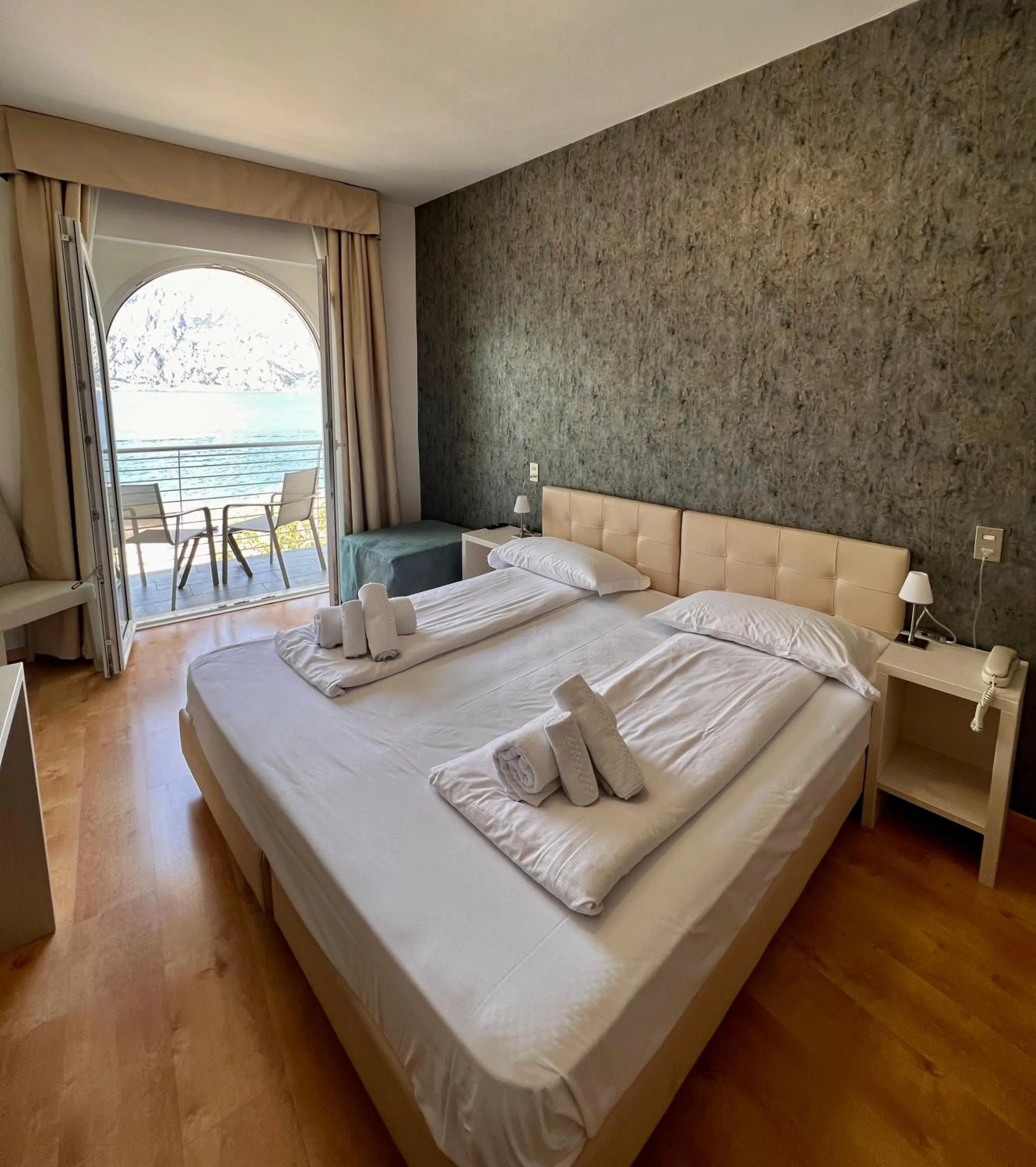 Bed in Albergo San Remo