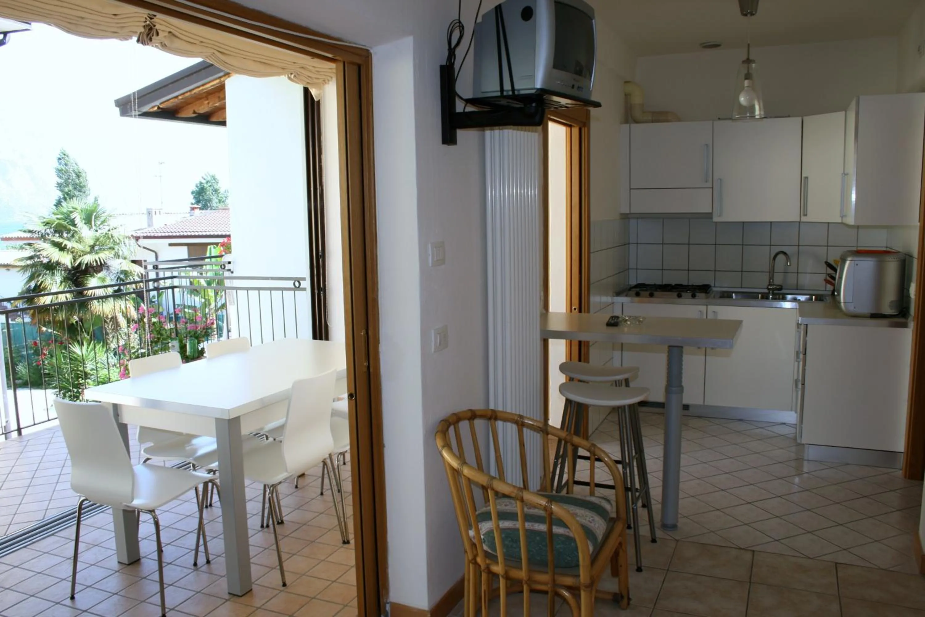 Kitchen or kitchenette in Albergo San Remo