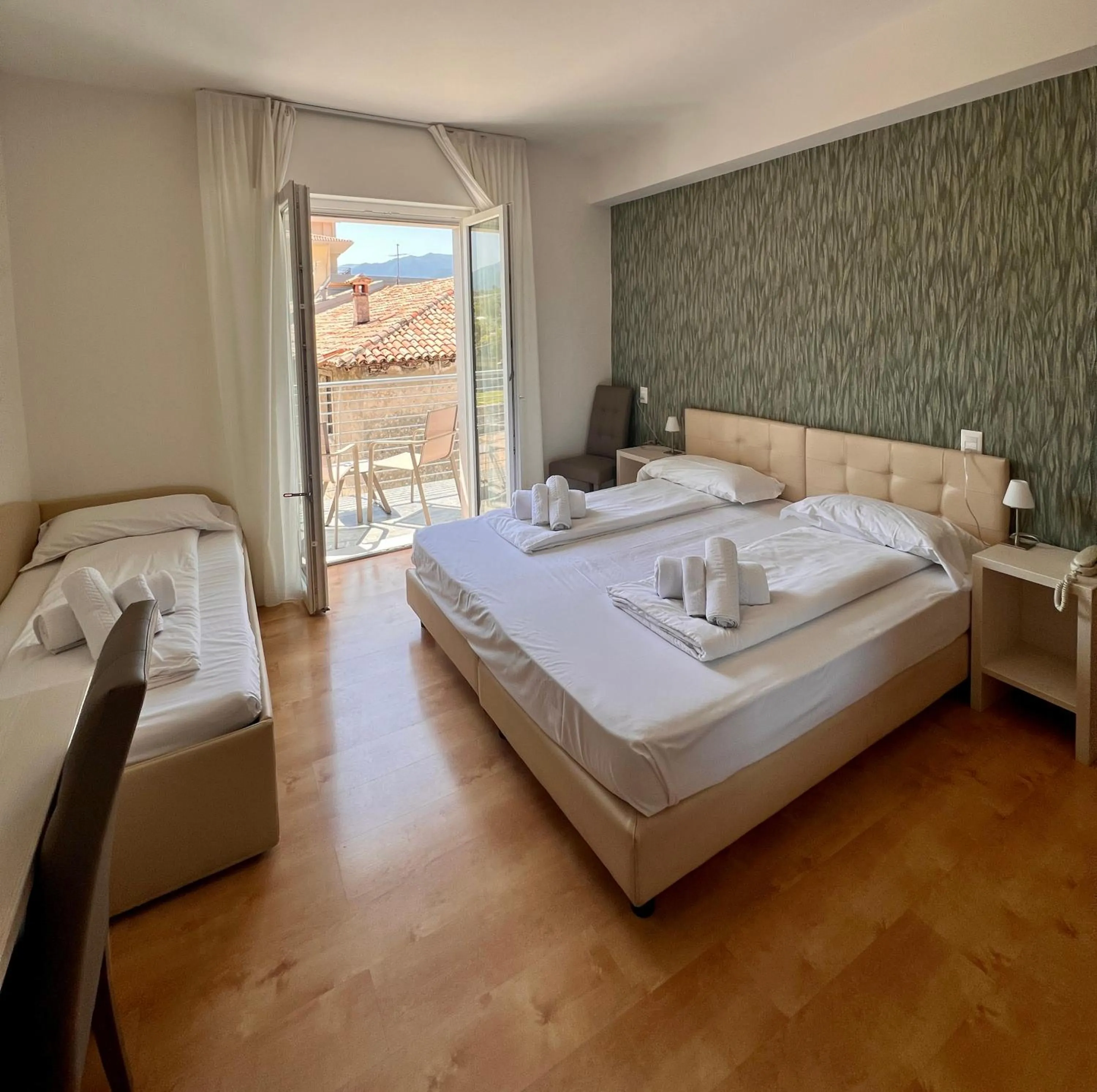 Bed in Albergo San Remo