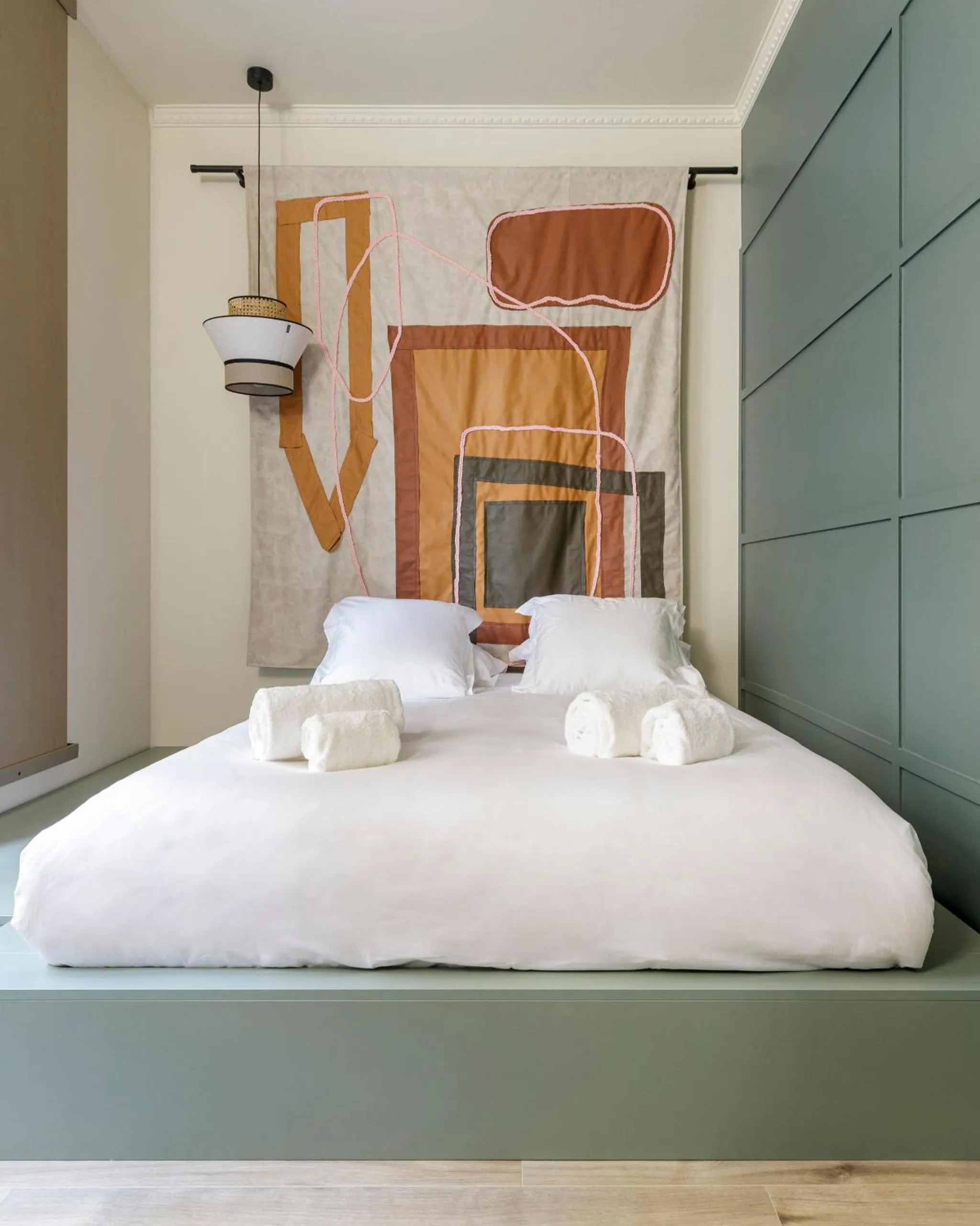 Bed in Hôtel Préfecture - Entrée autonome, réception en ligne - Encore Mieux