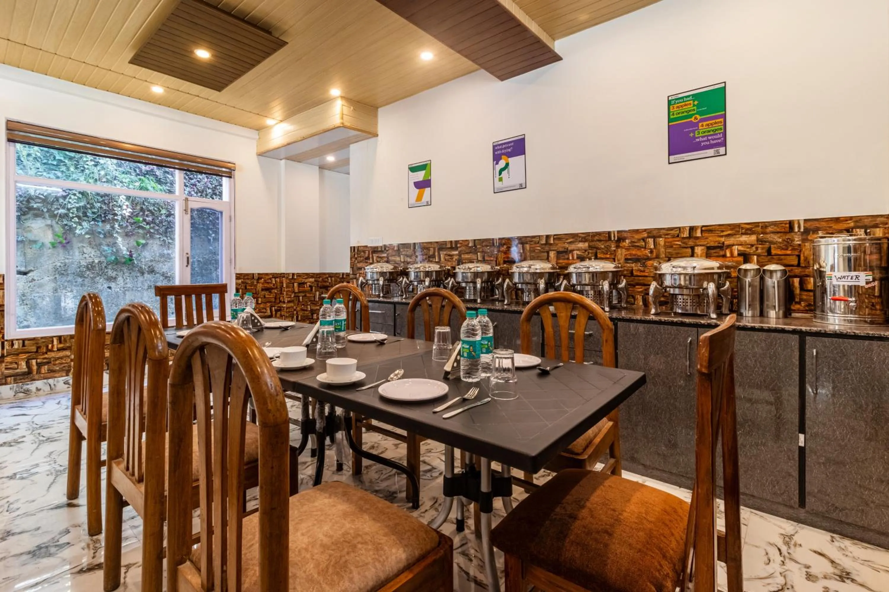 Restaurant/places to eat in Treebo Srishti Vaikunth With Mountain View