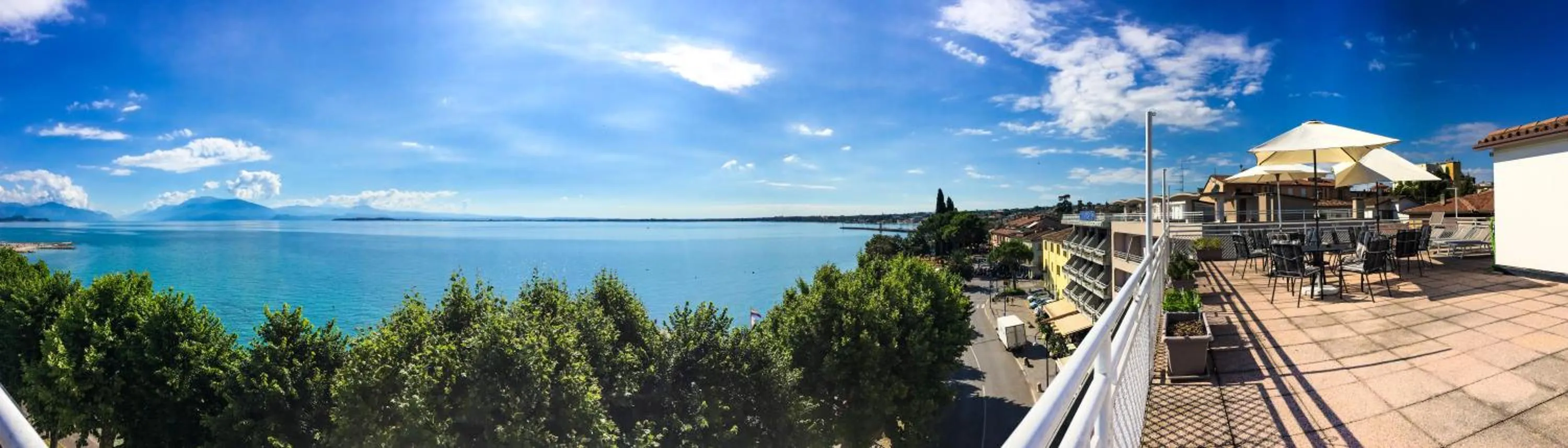 Balcony/Terrace in Hotel Aurora