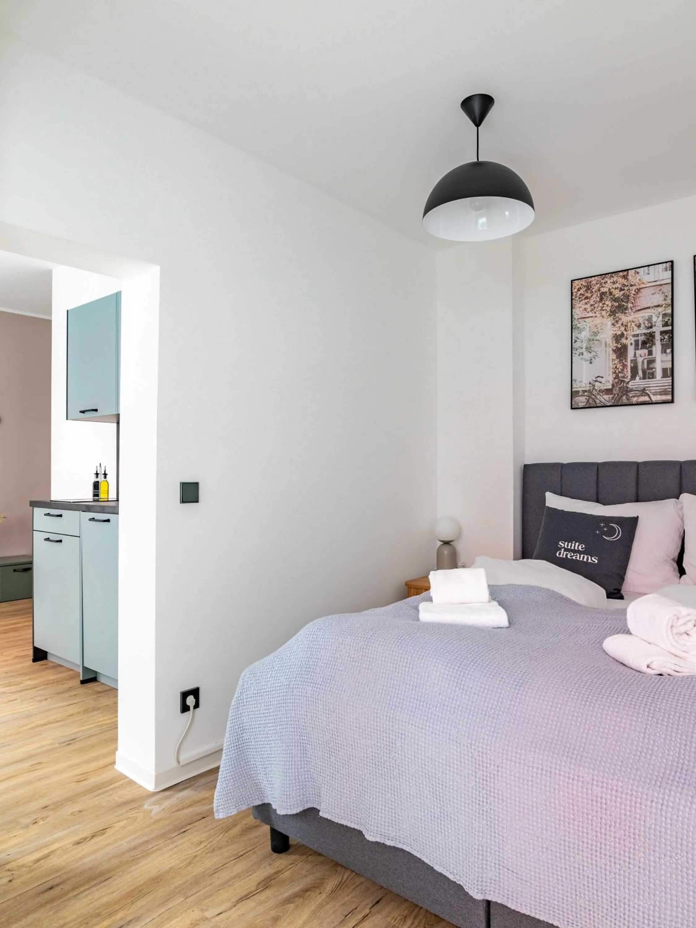 Bed in Limehome Salzgitter A-Schweitzer-Str