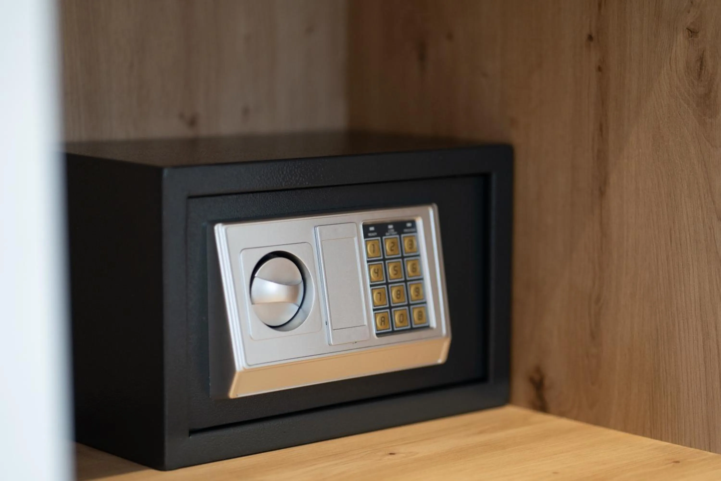 Logo/Certificate/Sign in Panorama Hill Hotel