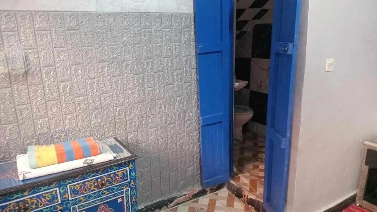 Double Room with Private Bathroom in Riad Carole - Perfect for Families & Groups Double Room with Private Bathroom in Riad Carole - Perfect for Families & Groups