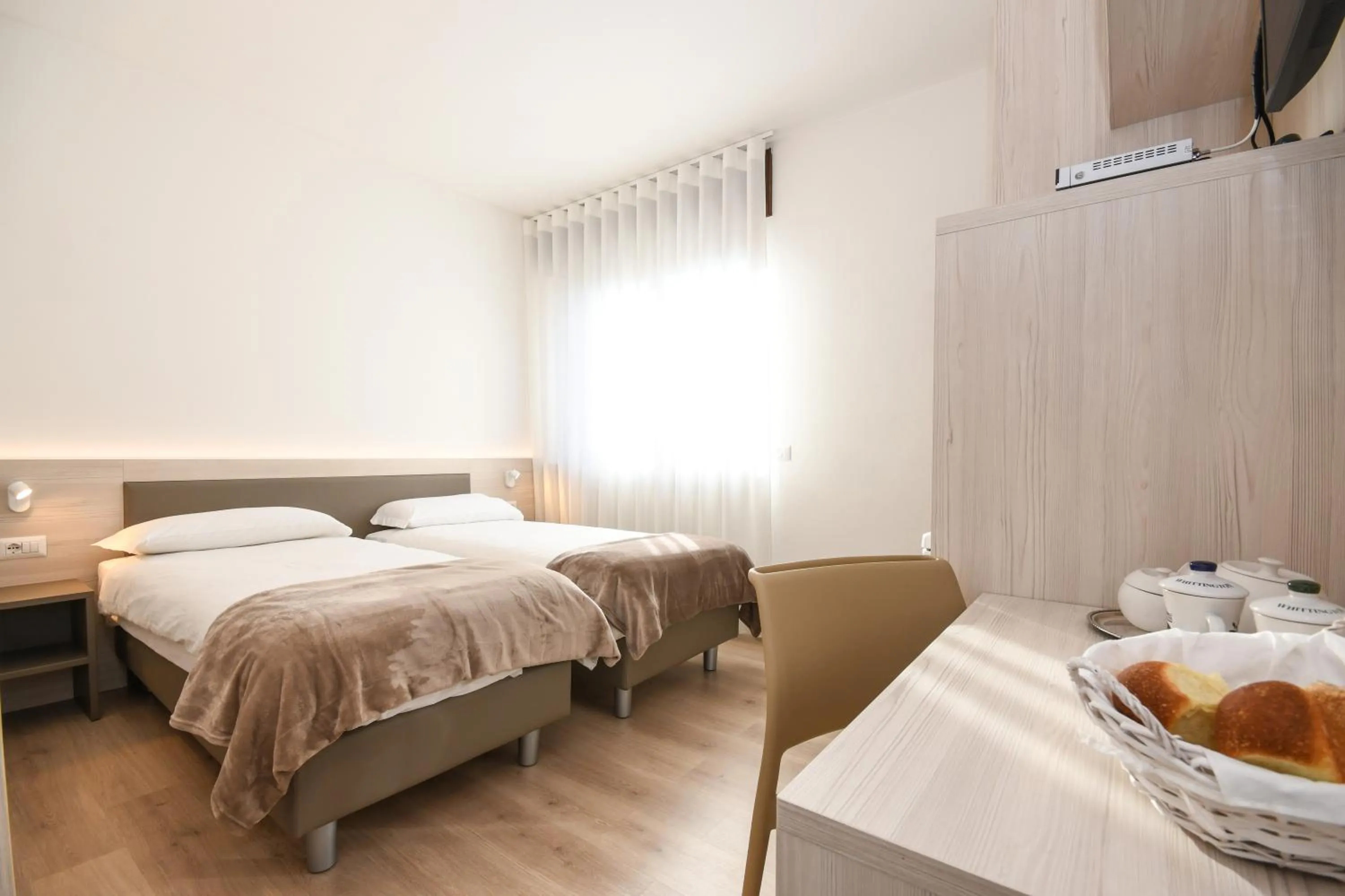 Photo of the whole room, Bed in Residence Franca B&B