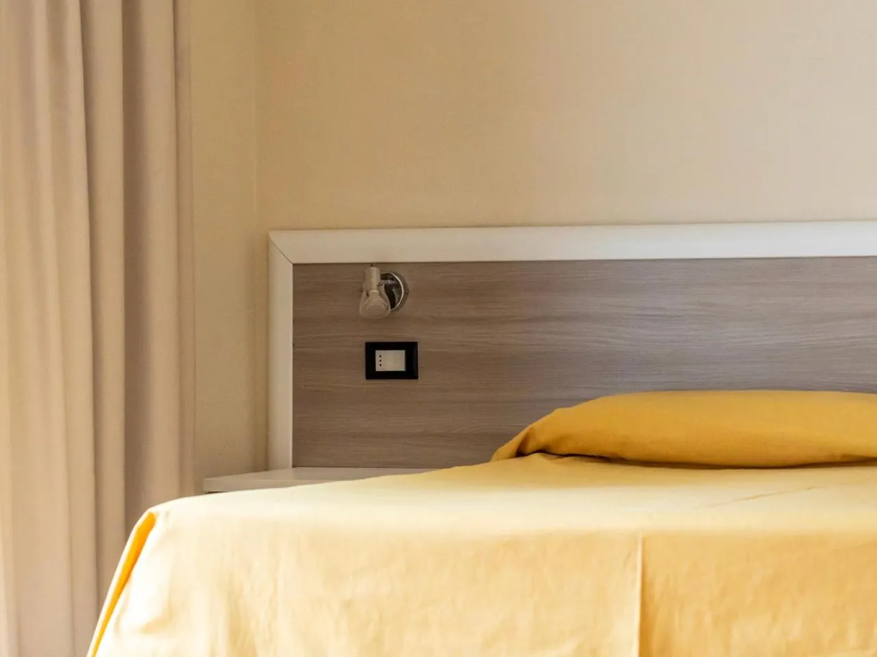Bed in Hotel Fabricia