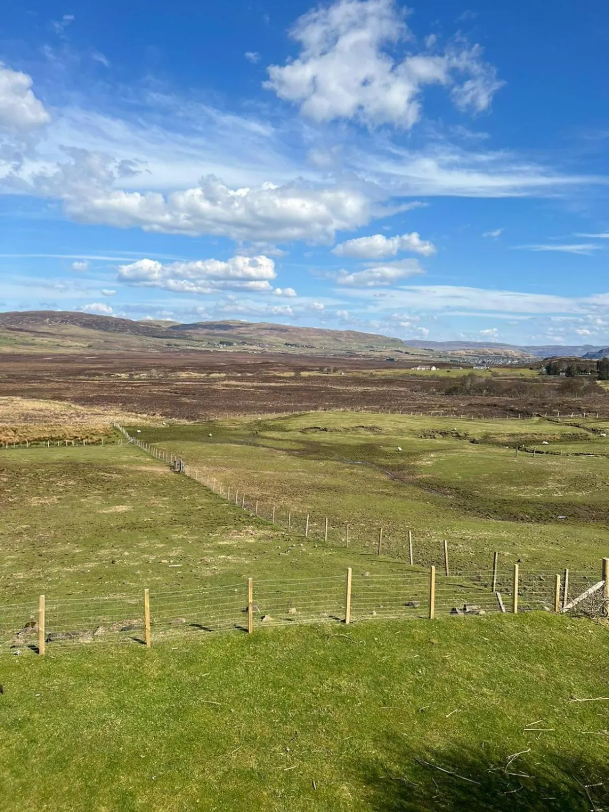 Mountain view in The Red Red Robin Cottage
