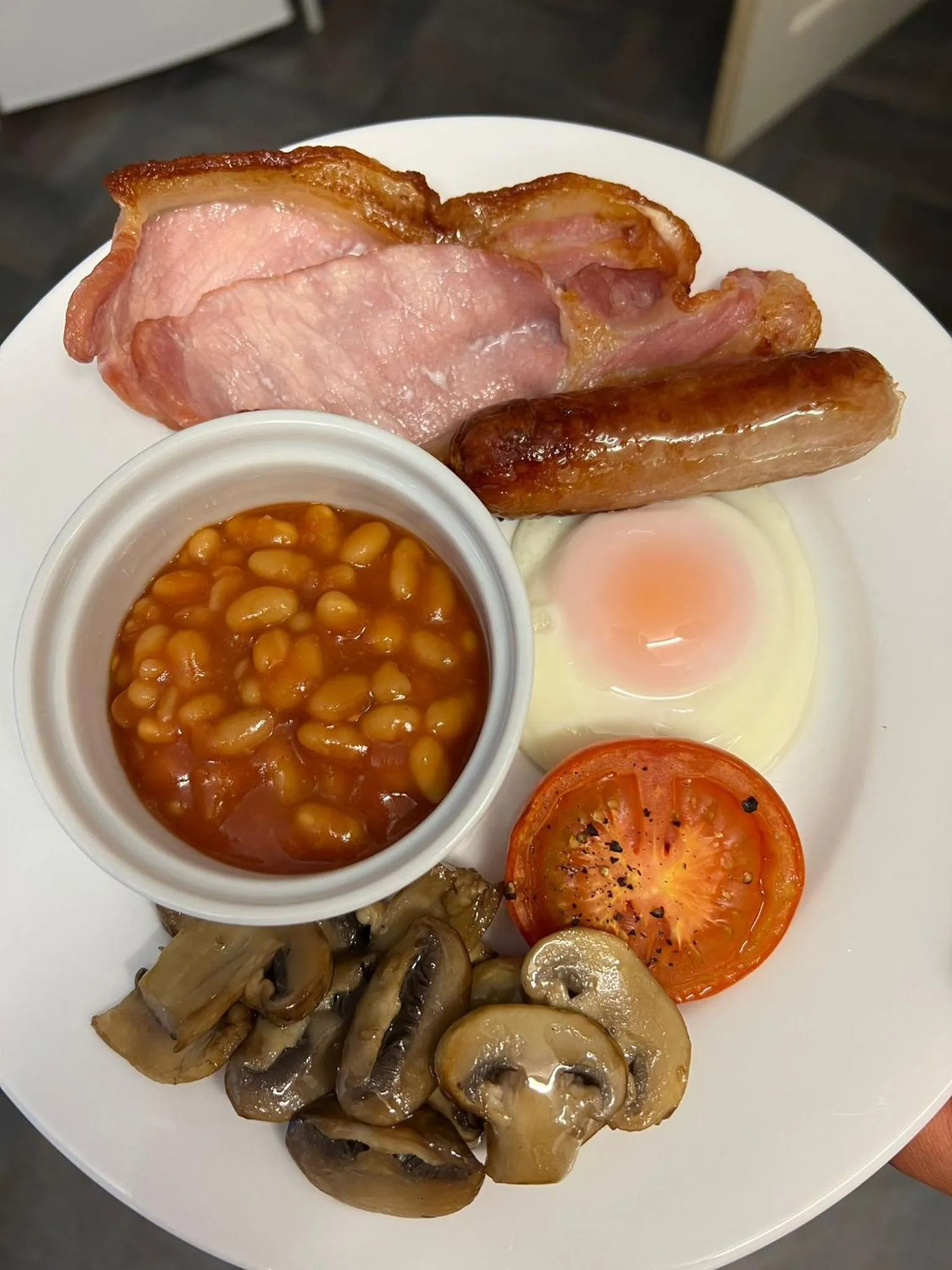 The Red Red Robin Cottage