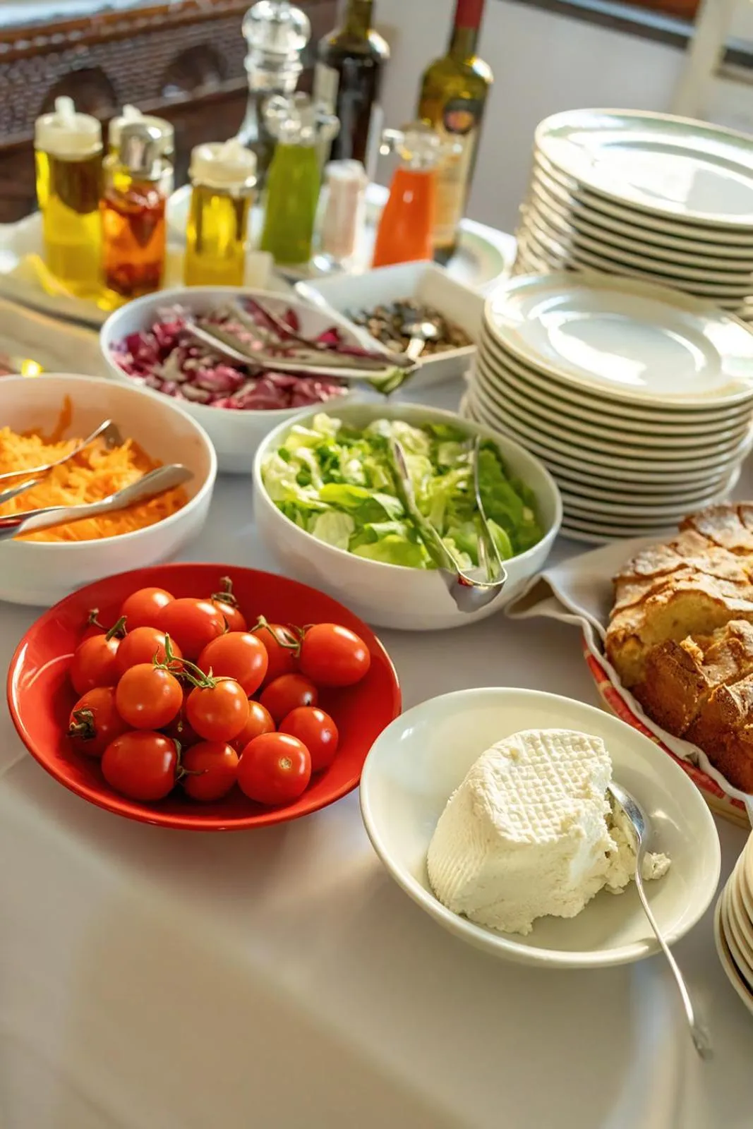 Buffet breakfast in Hotel Su Barchile