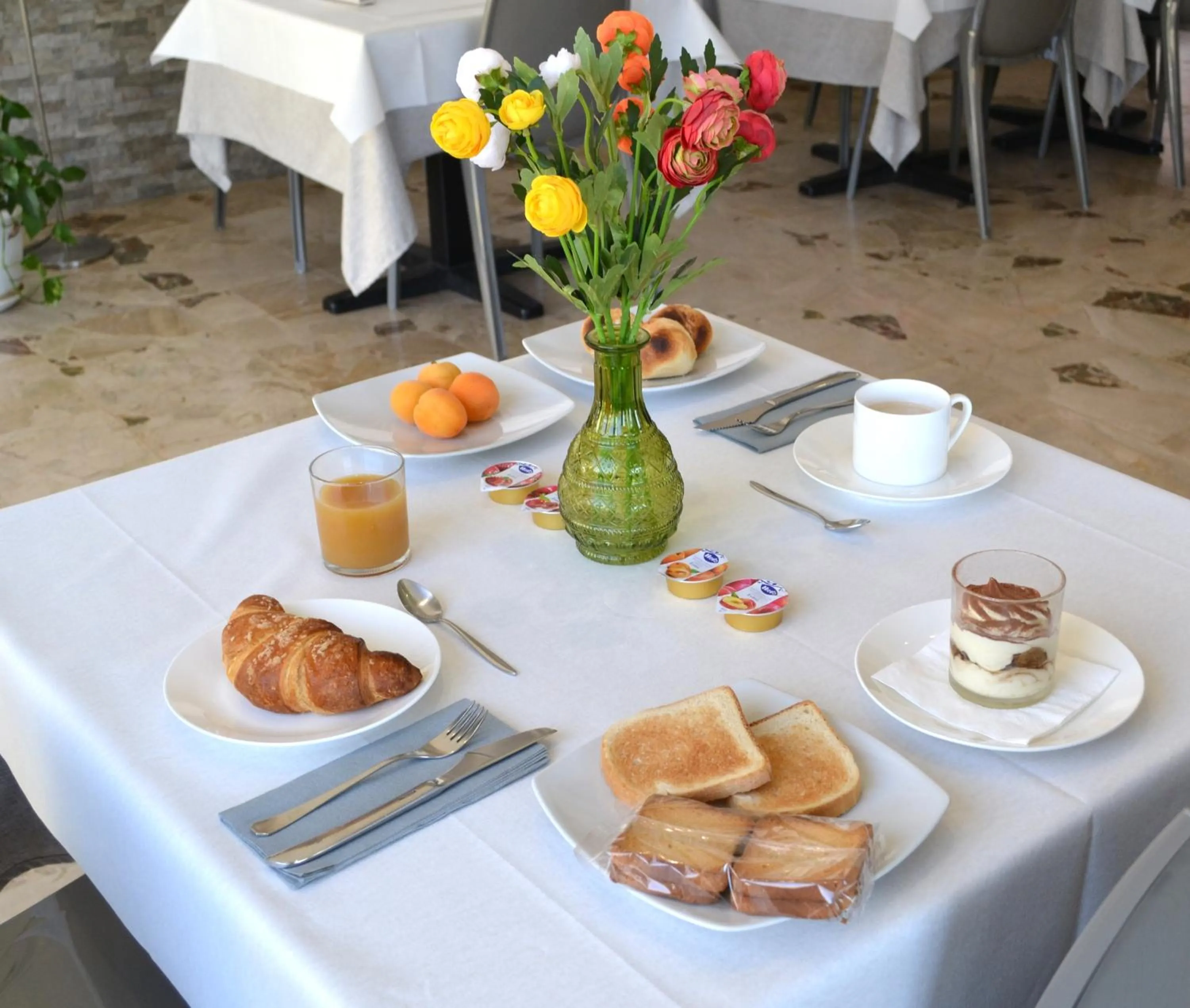 Restaurant/places to eat in B&B Sole&Sale