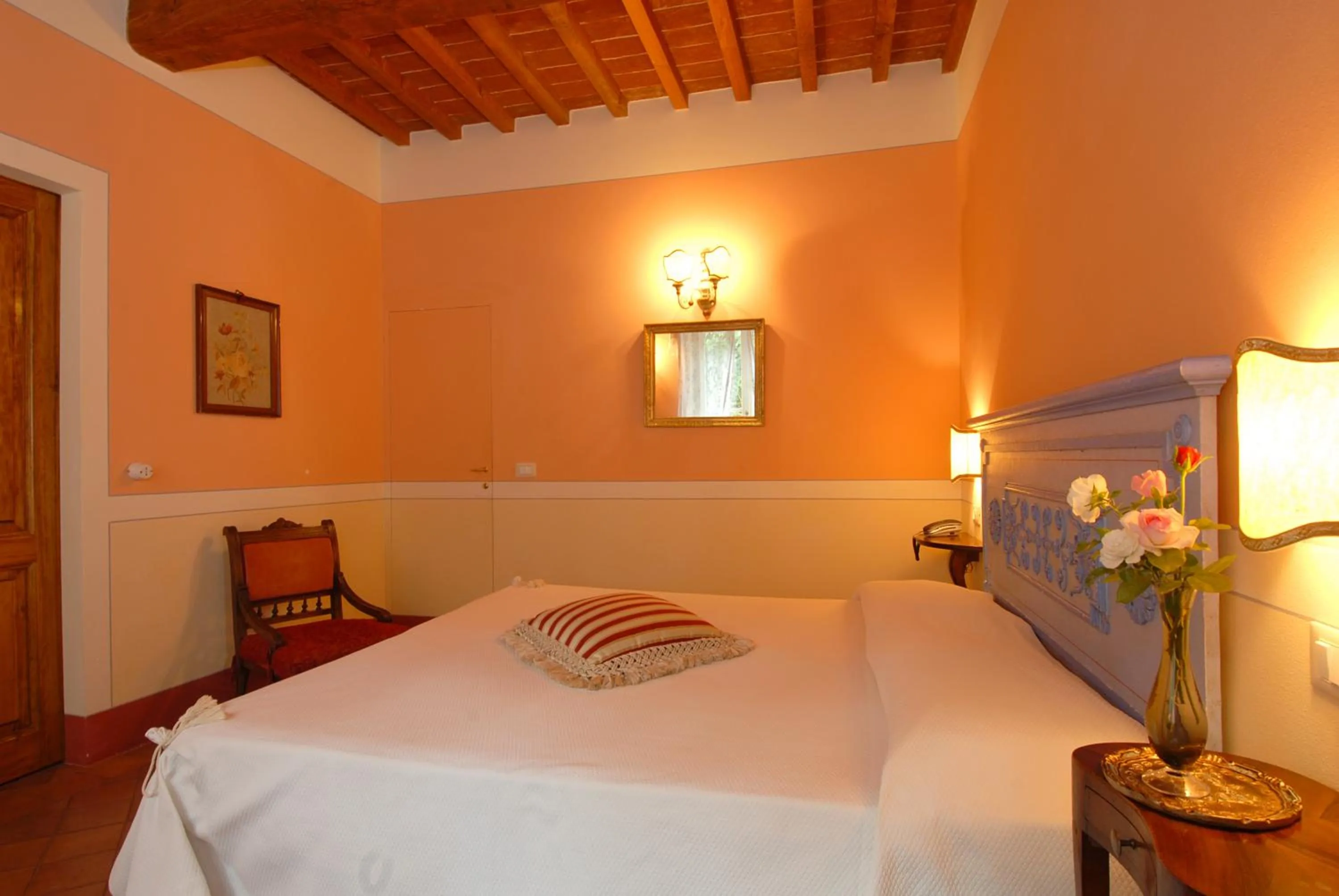 Bed in Il Rondò Boutique Hotel