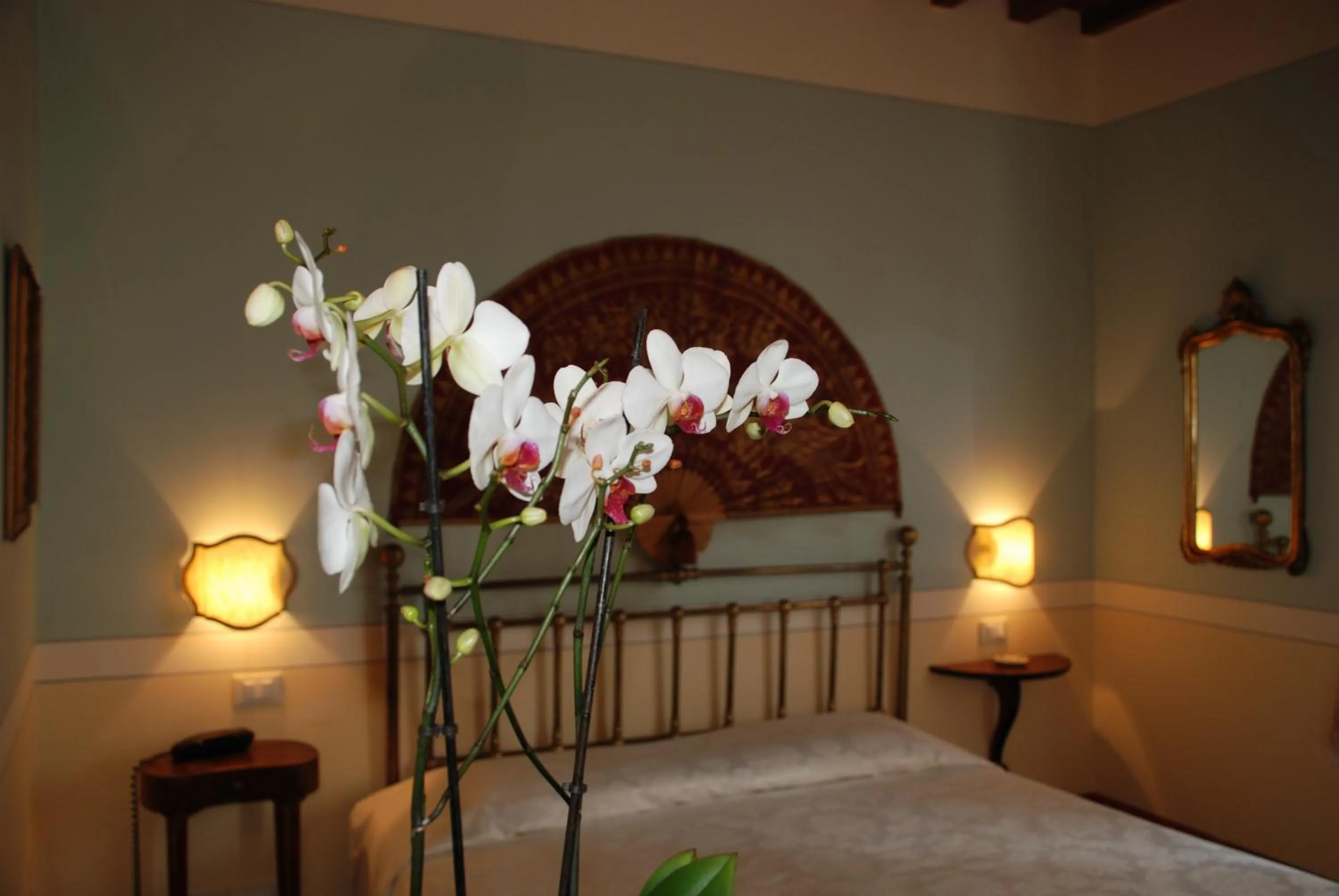 Garden view, Bed in Il Rondò Boutique Hotel