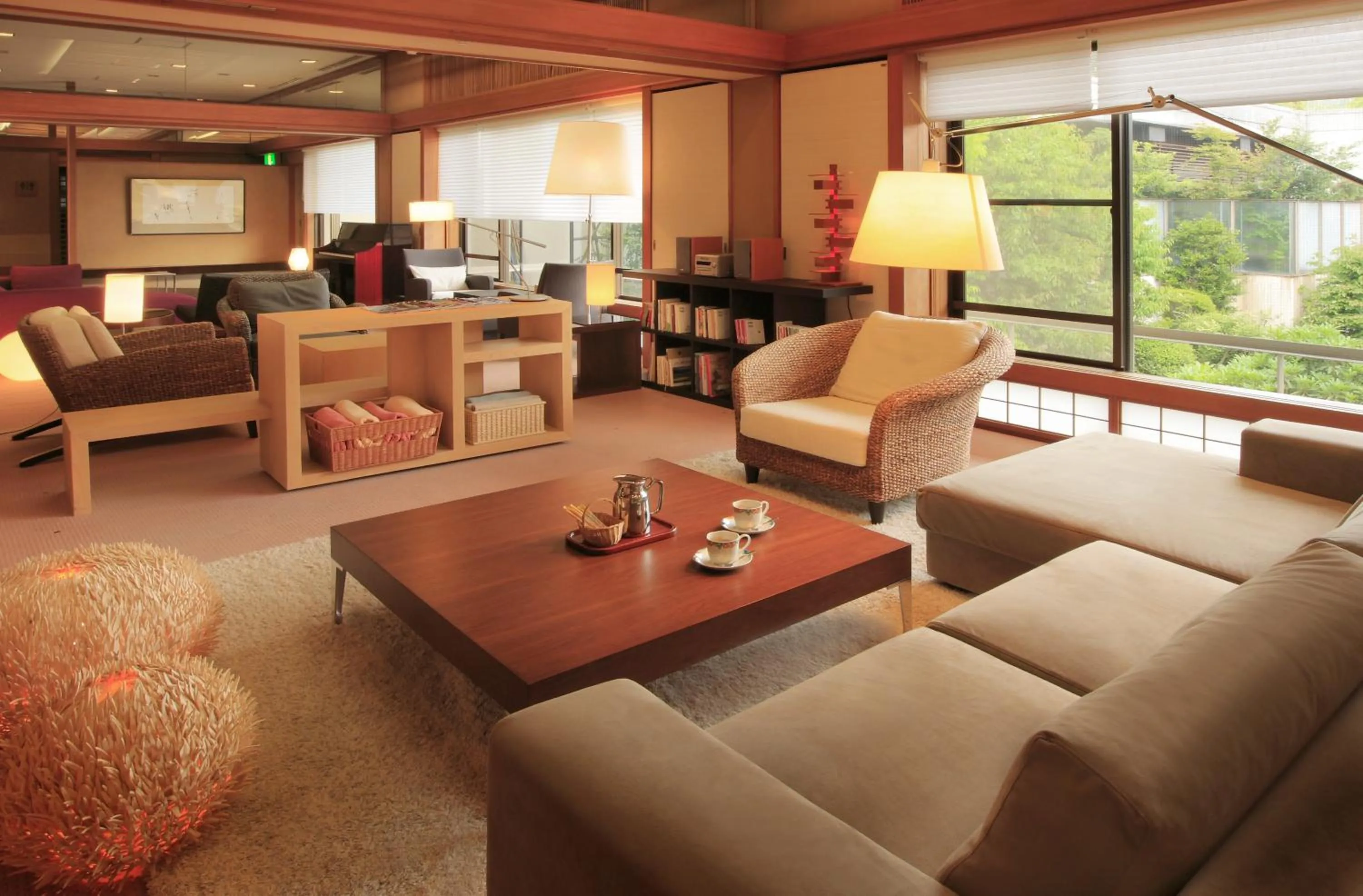 Lounge or bar in Hayamakan