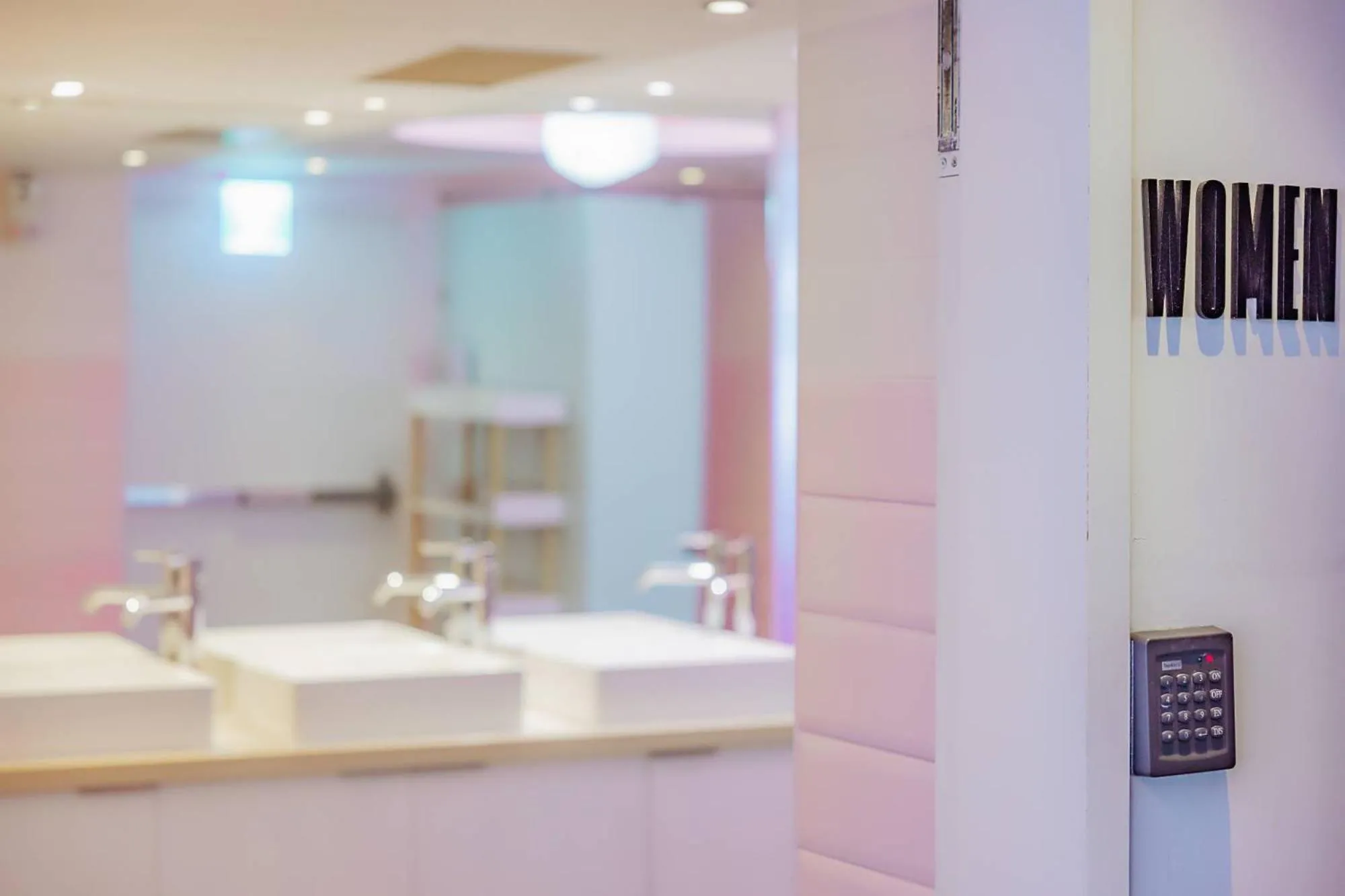 Bathroom in 苓旅松山館 Lininn Tapei Arena