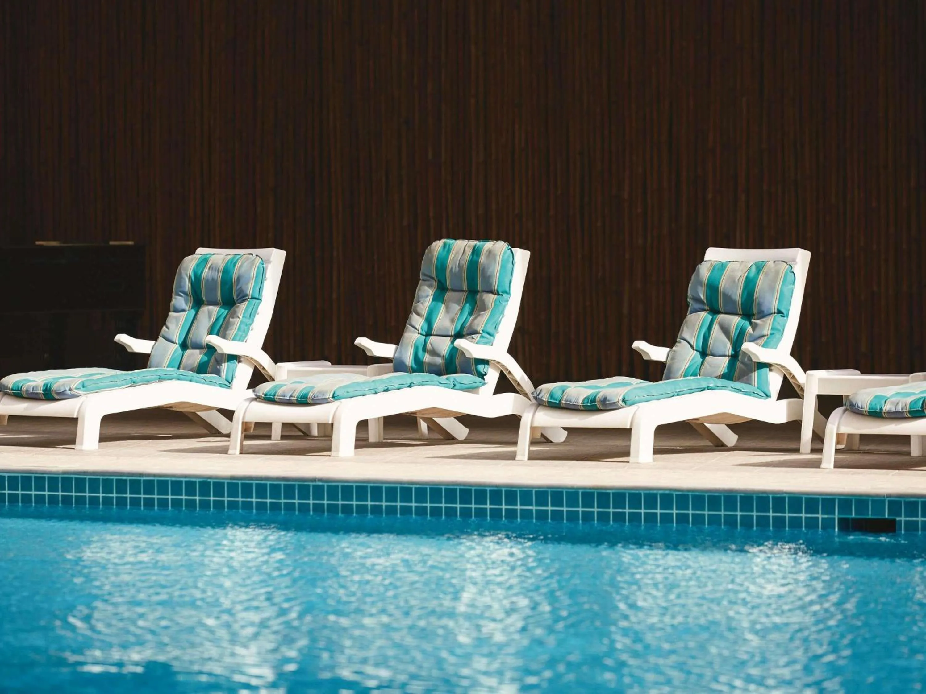 Pool view in Mövenpick Hotel Karachi