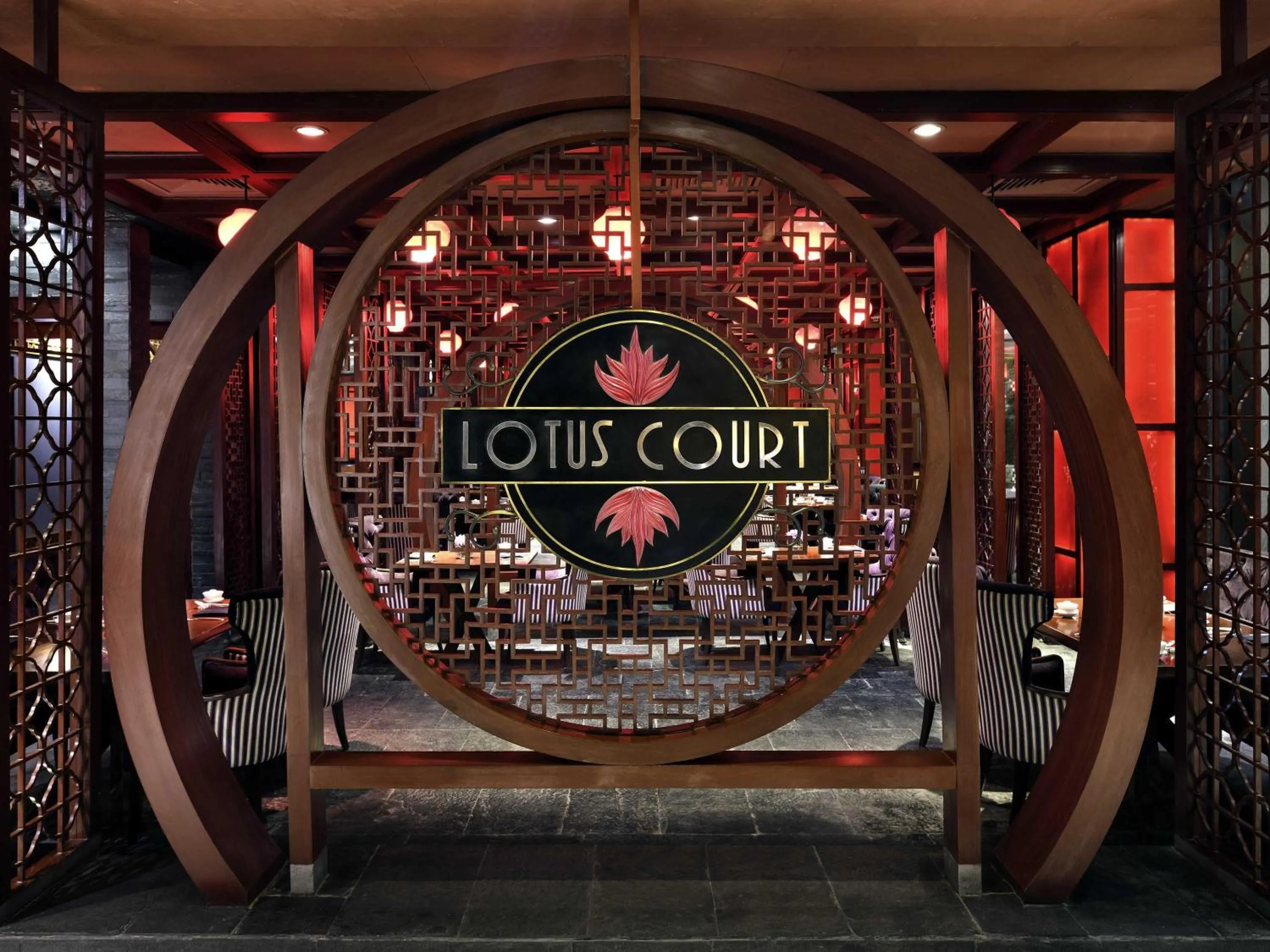 Restaurant/places to eat in Mövenpick Hotel Karachi