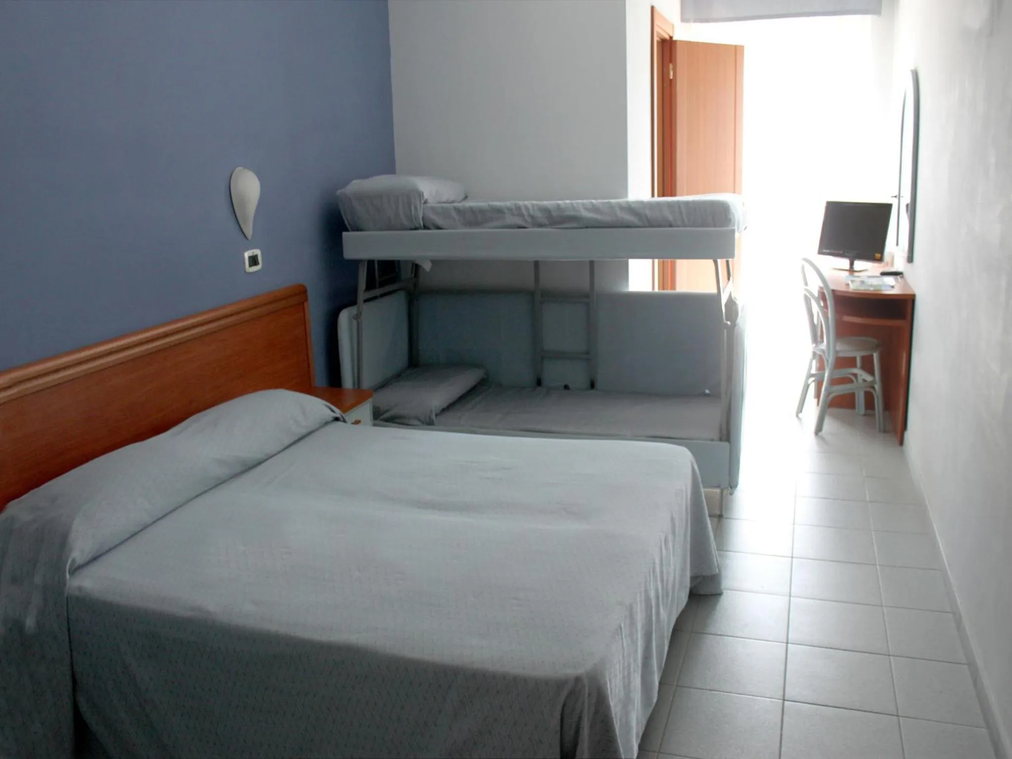 Photo of the whole room, Bed in Hotel Acquario