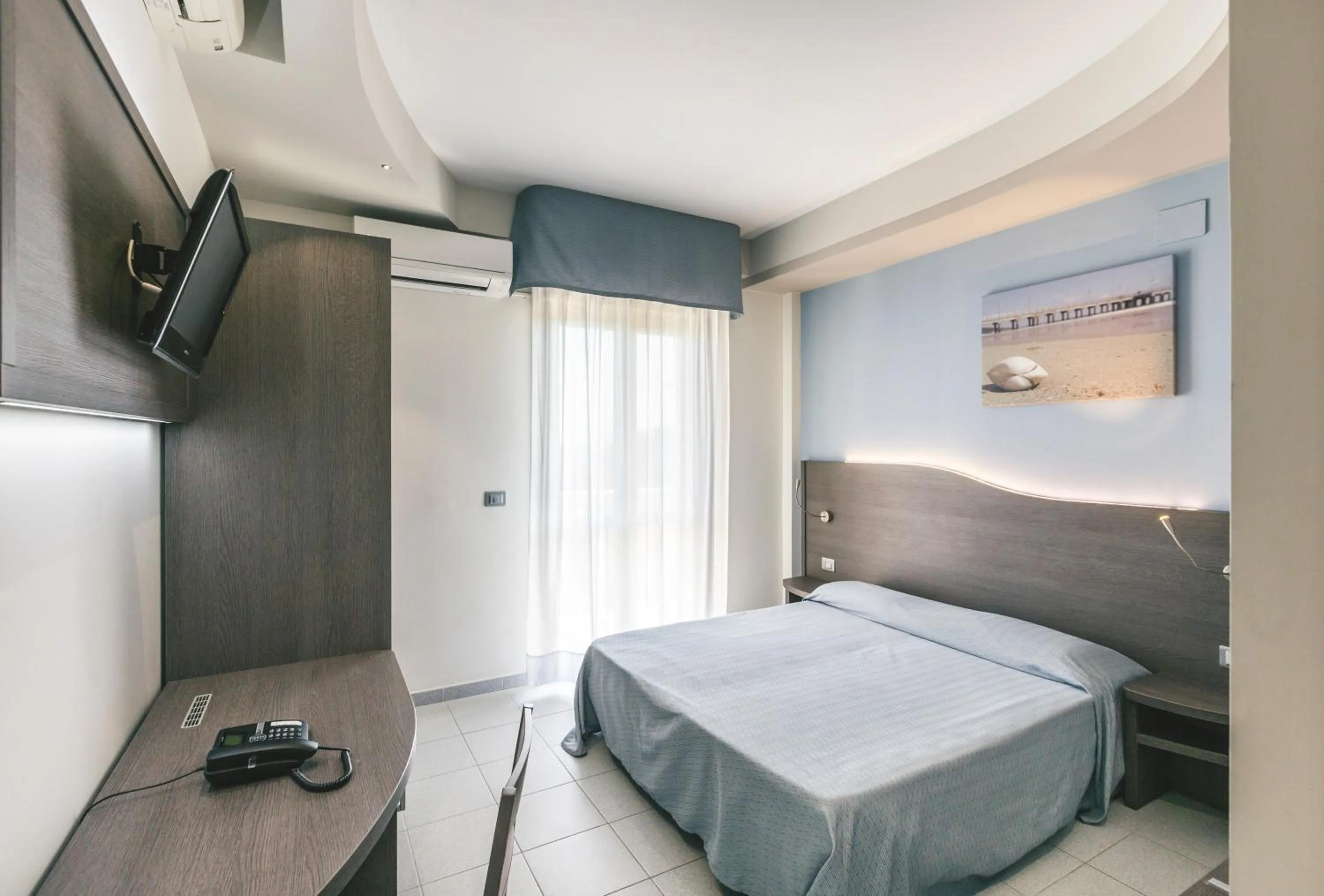 Photo of the whole room, Bed in Hotel Acquario