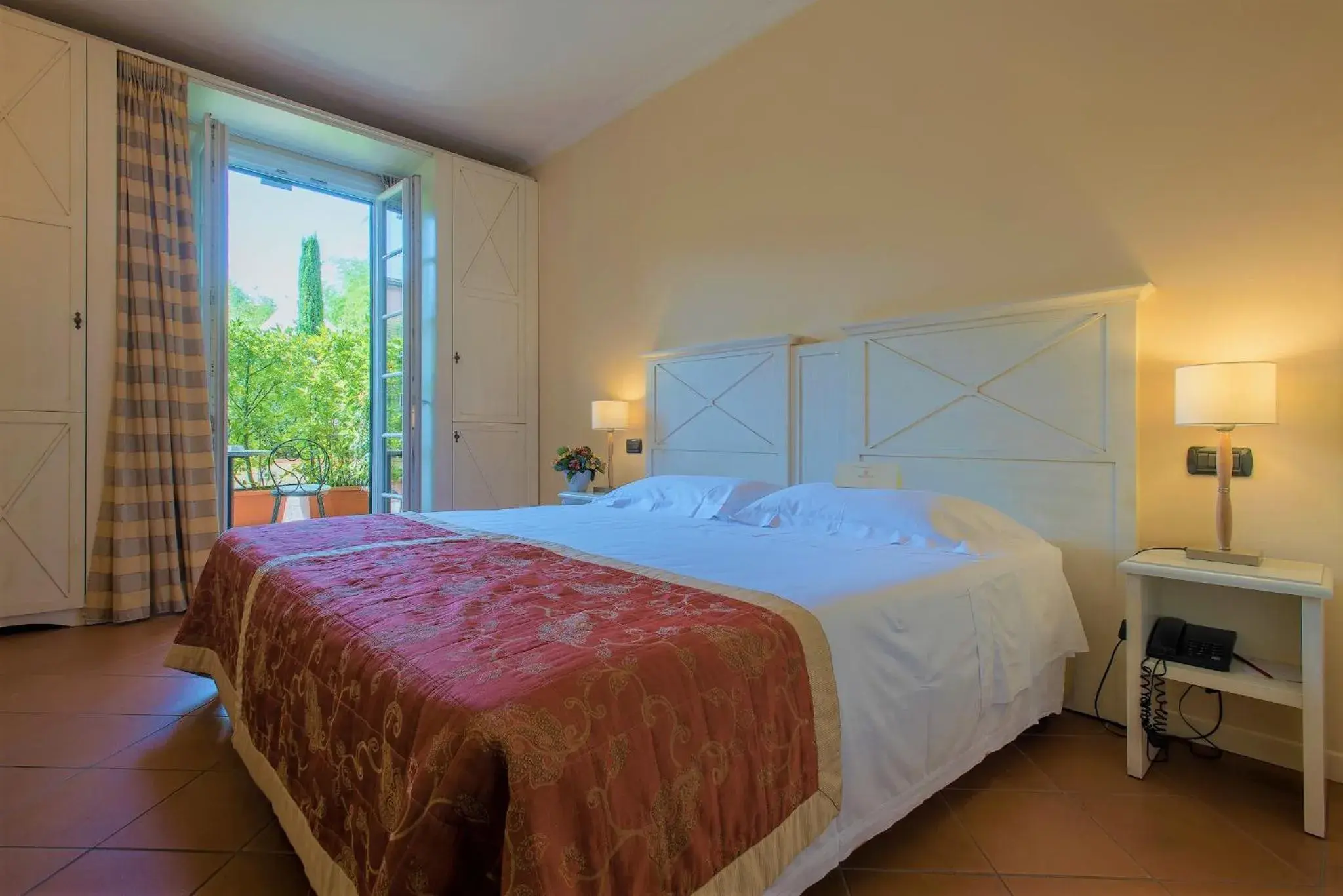 Classic Double or Twin Room - single occupancy in Hotel Villa Cappugi Classic Double or Twin Room - single occupancy in Hotel Villa Cappugi