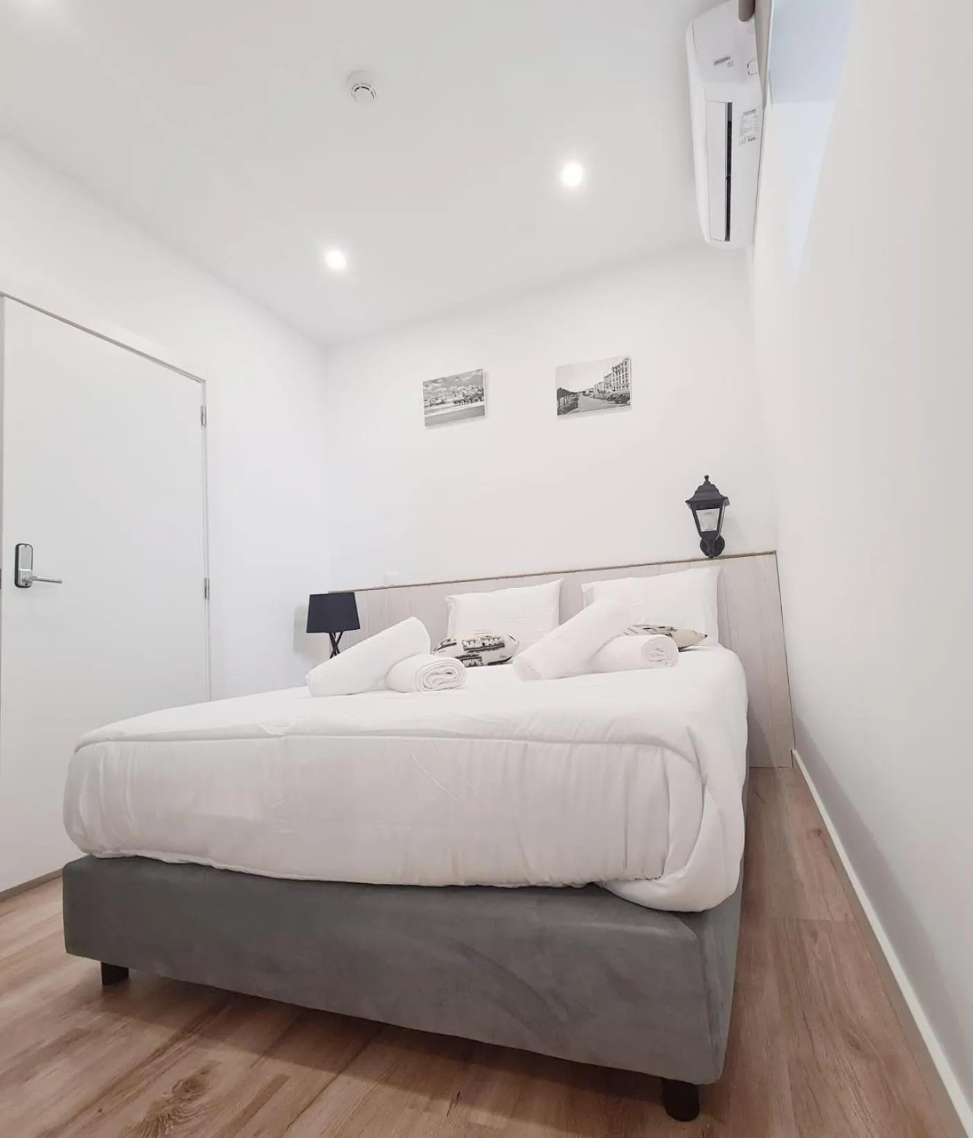Bedroom, Bed in COIMBRA CITY CHARM