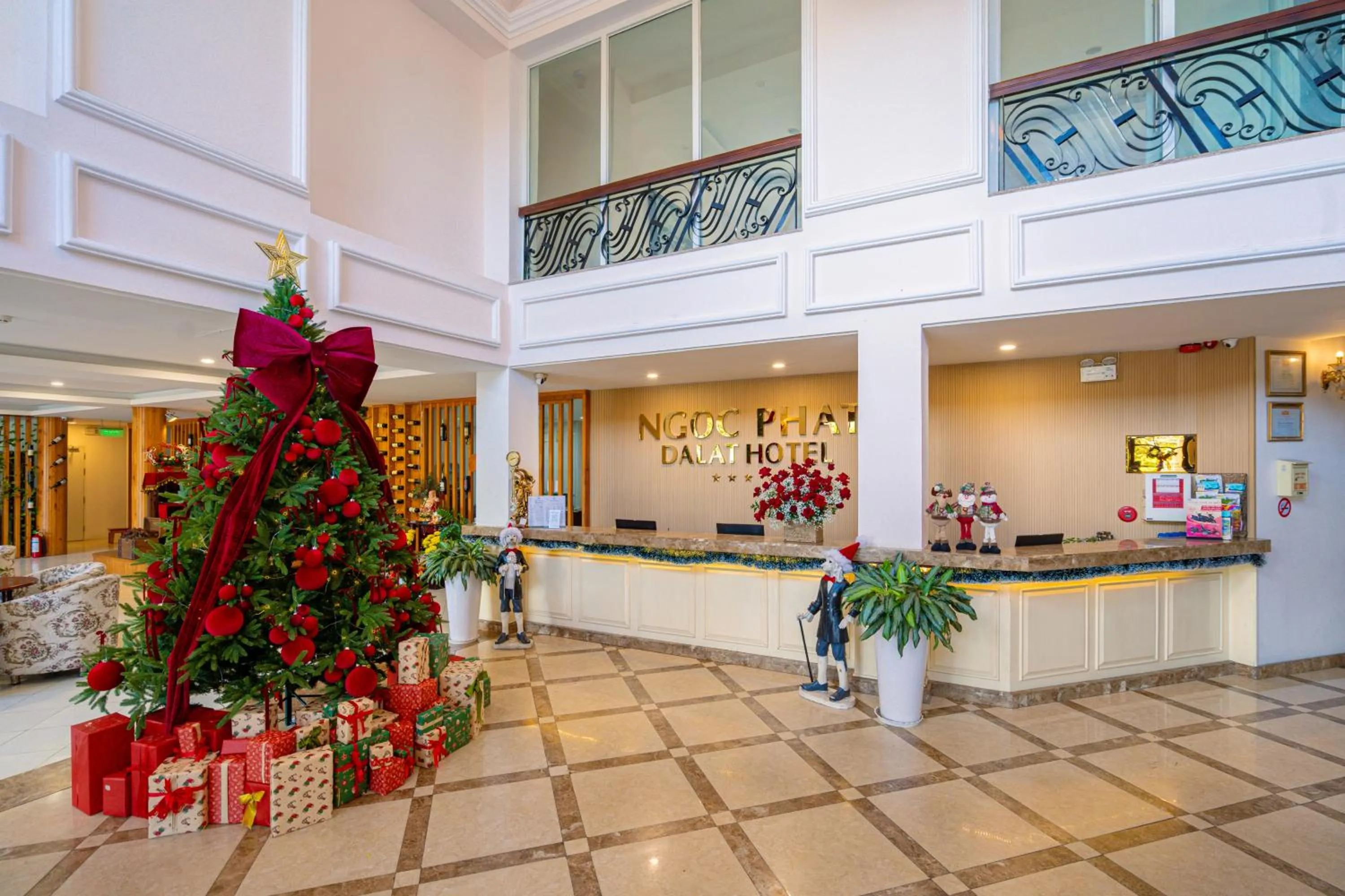 Lobby or reception in Ngoc Phat Dalat Hotel