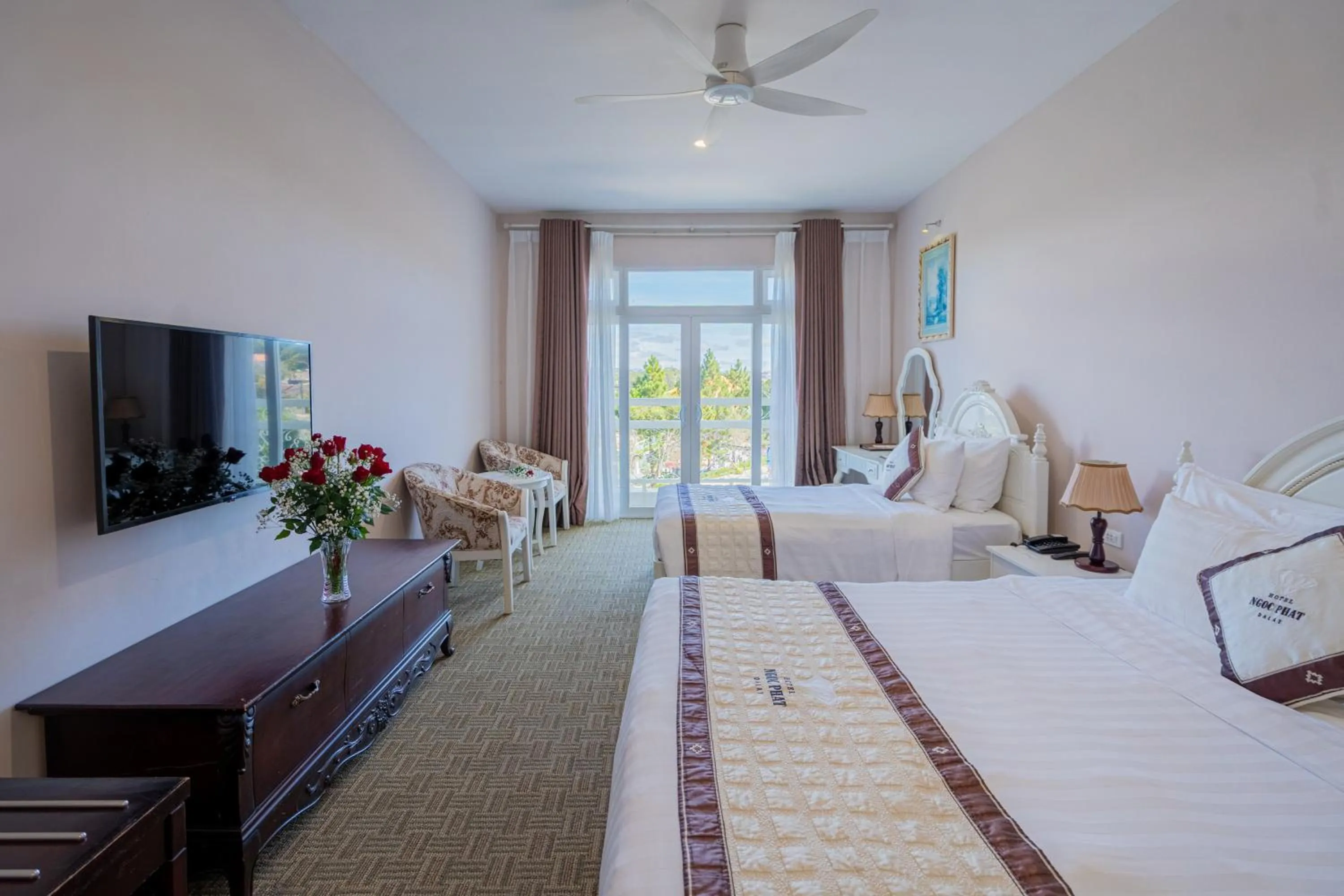 Photo of the whole room, Bed in Ngoc Phat Dalat Hotel