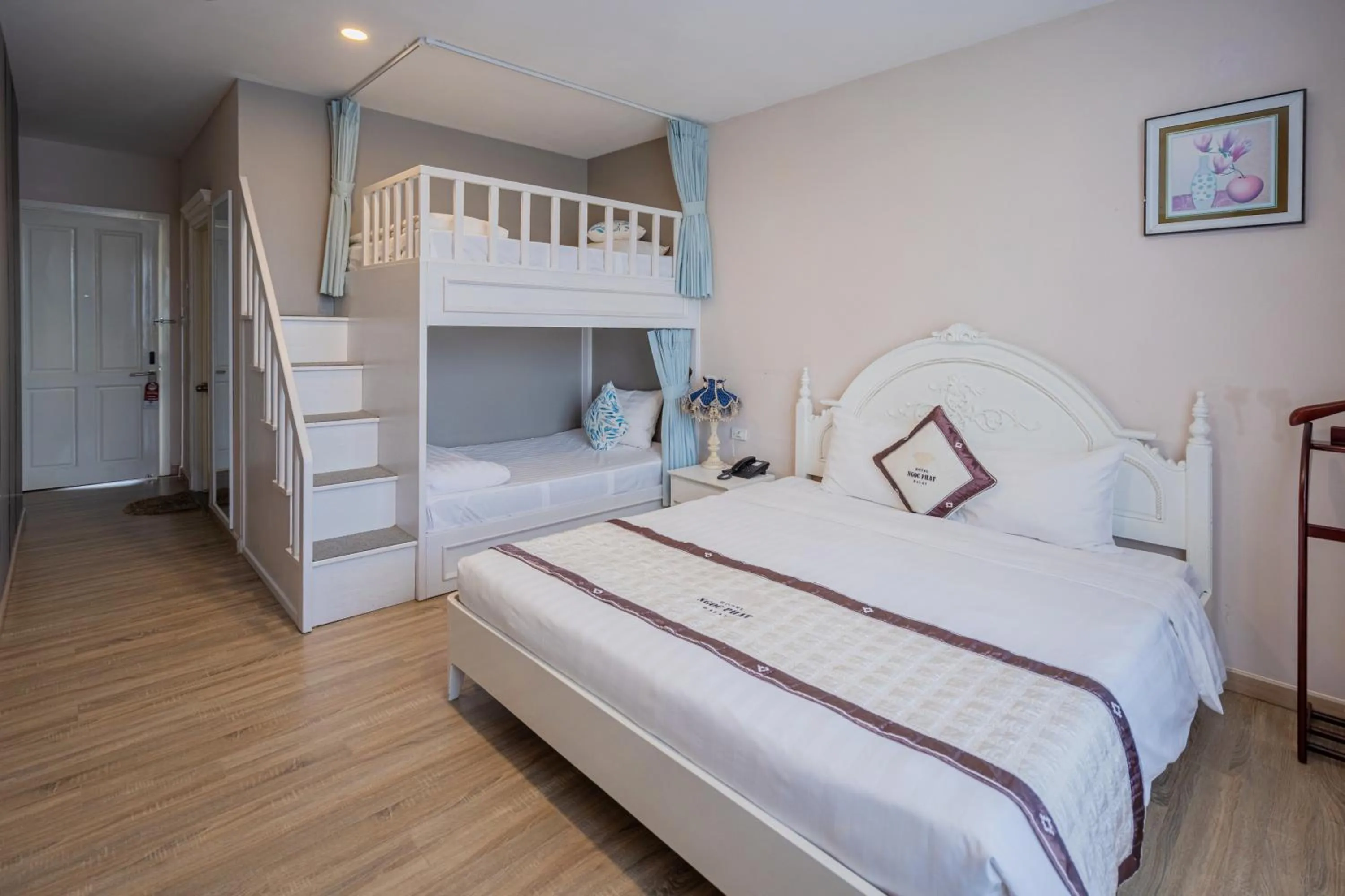 Photo of the whole room, Bed in Ngoc Phat Dalat Hotel