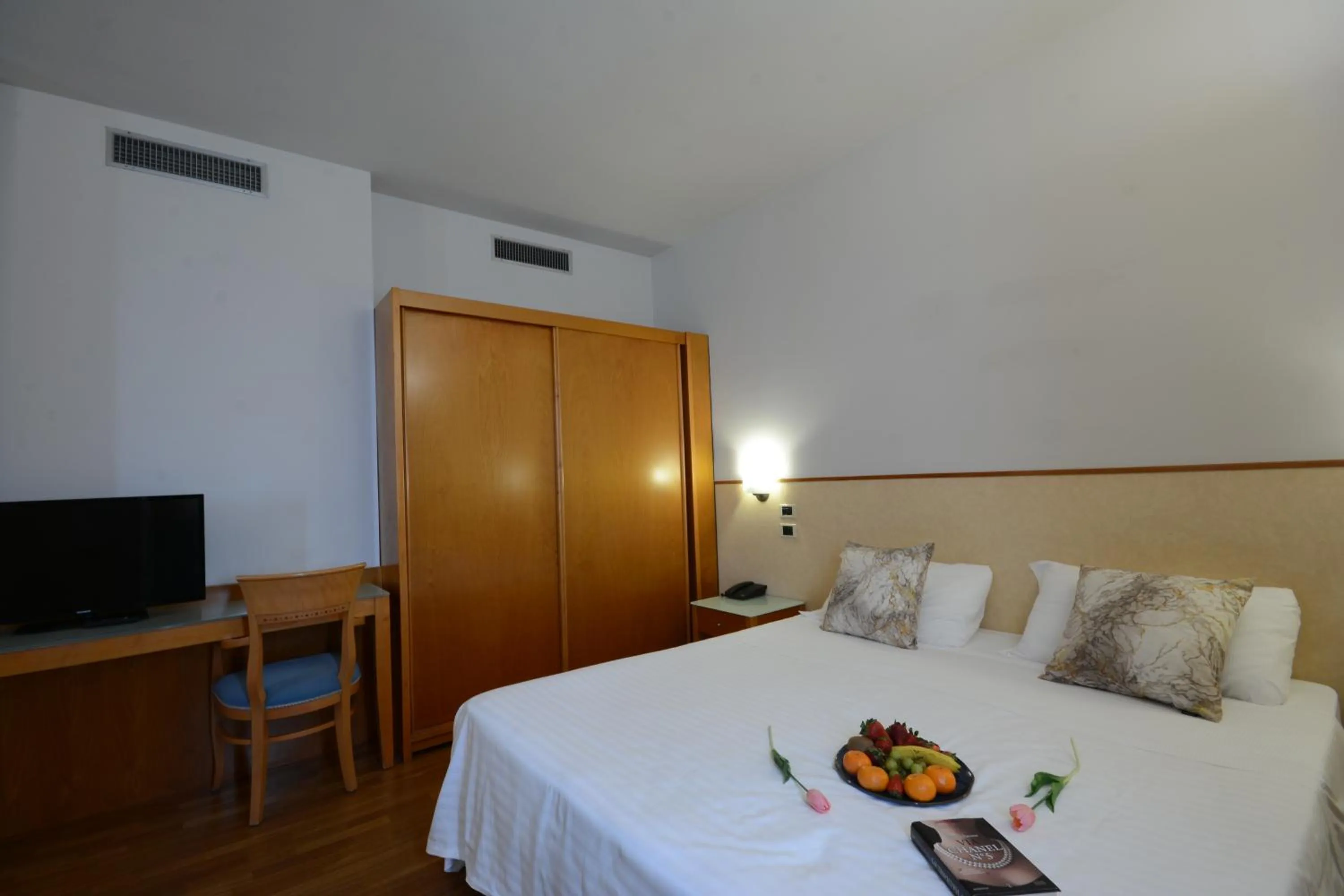 Bed in Hotel Baia Flaminia