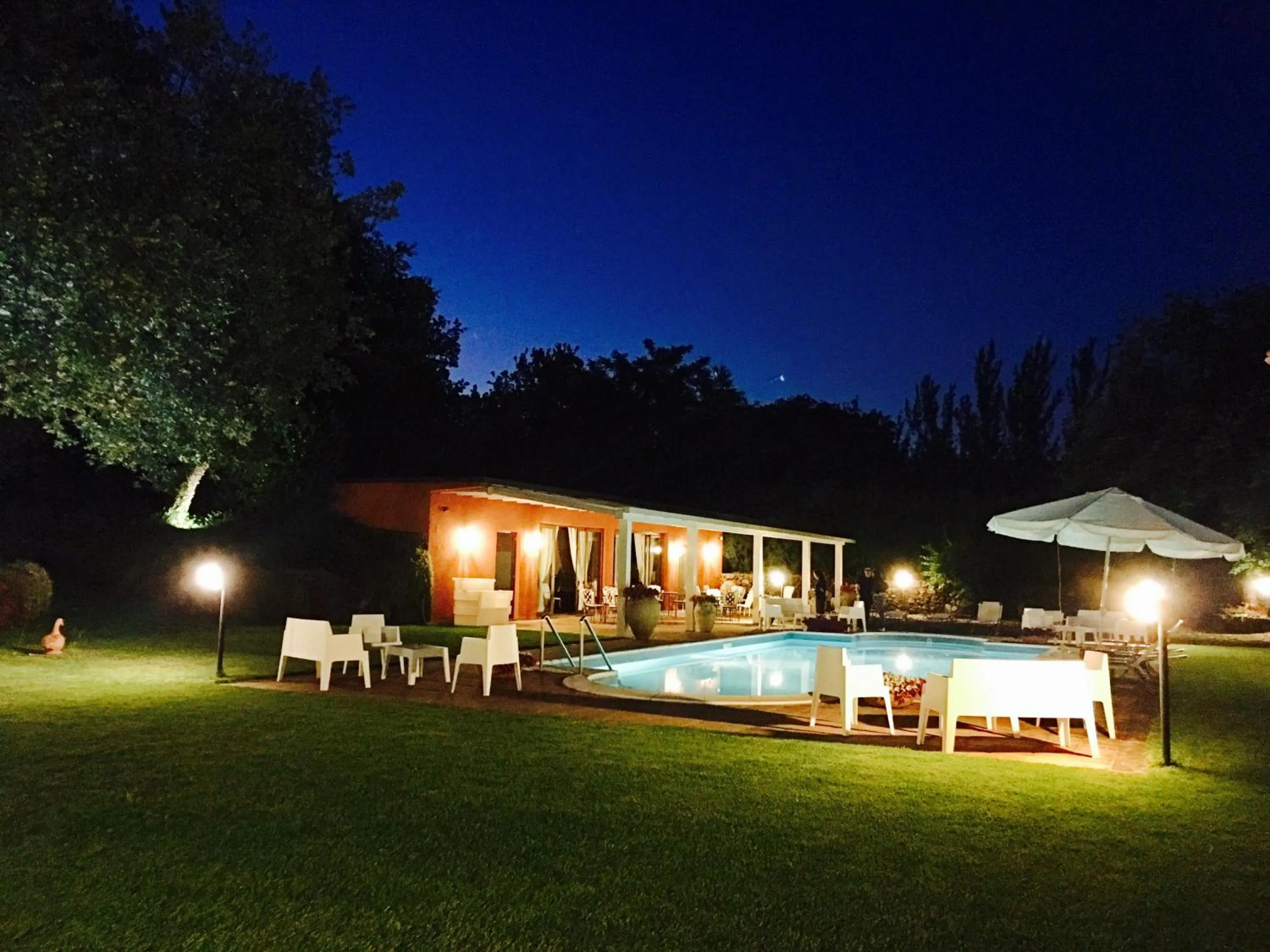 Property building in Bed and Breakfast Il Glicine