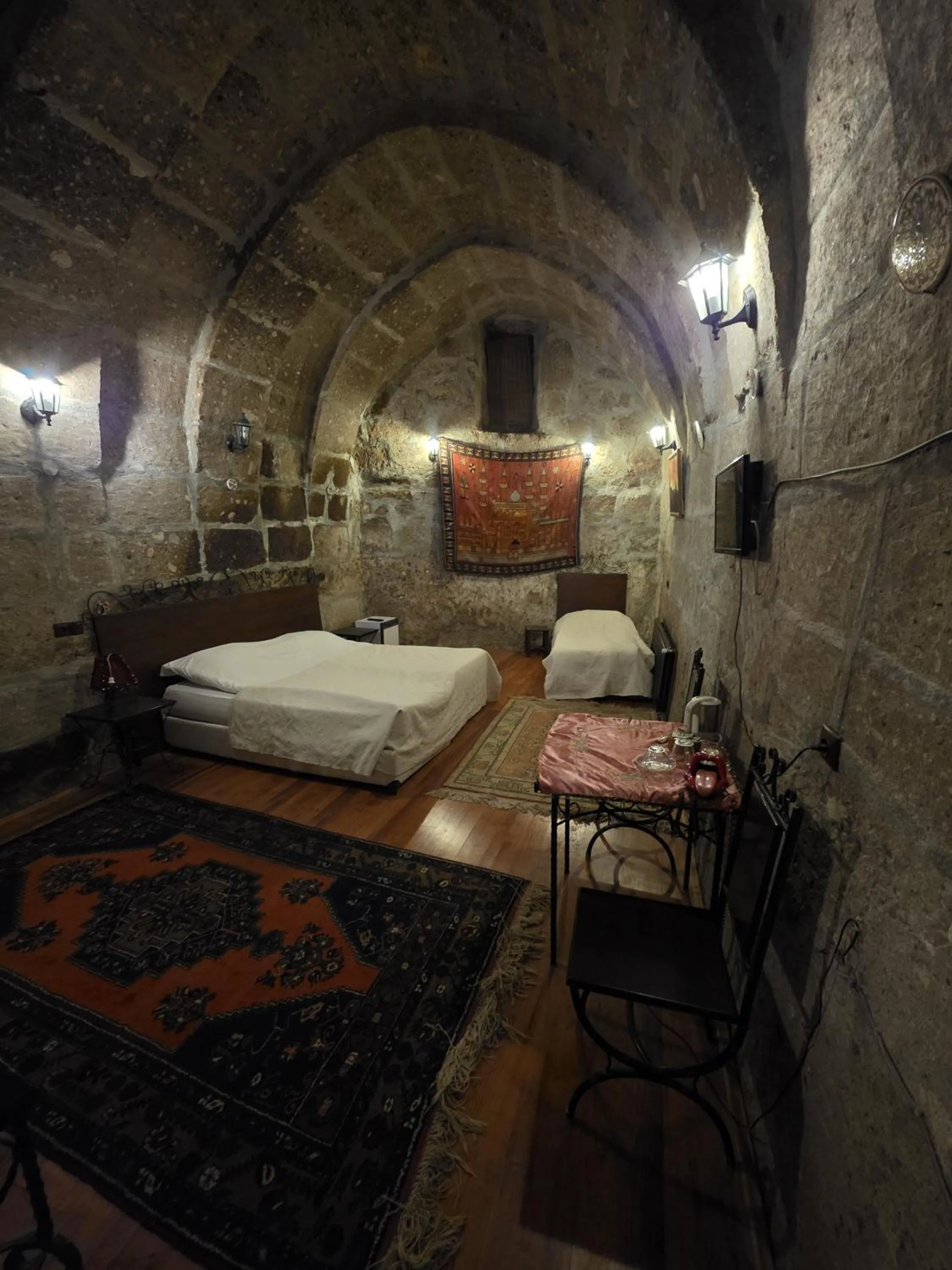 Photo of the whole room, Bed in Kapadokya Ihlara Konakları Otel Antik Konaklar