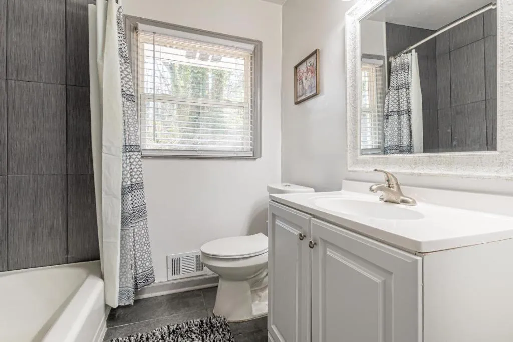 The Sweet Creek Luxurious Villas