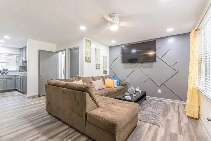 The Sweet Creek Luxurious Villas