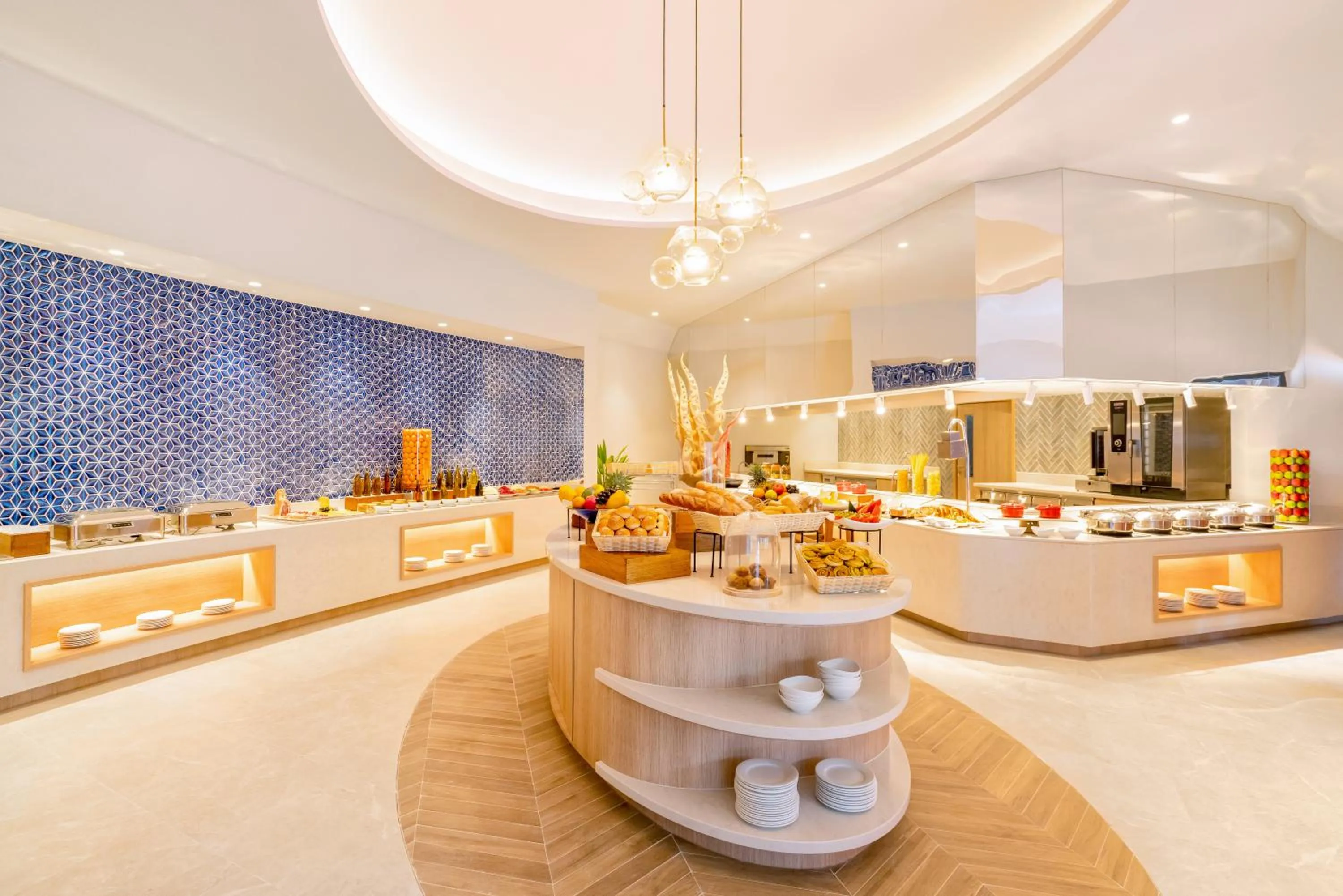 Restaurant/places to eat in Nova Maldives