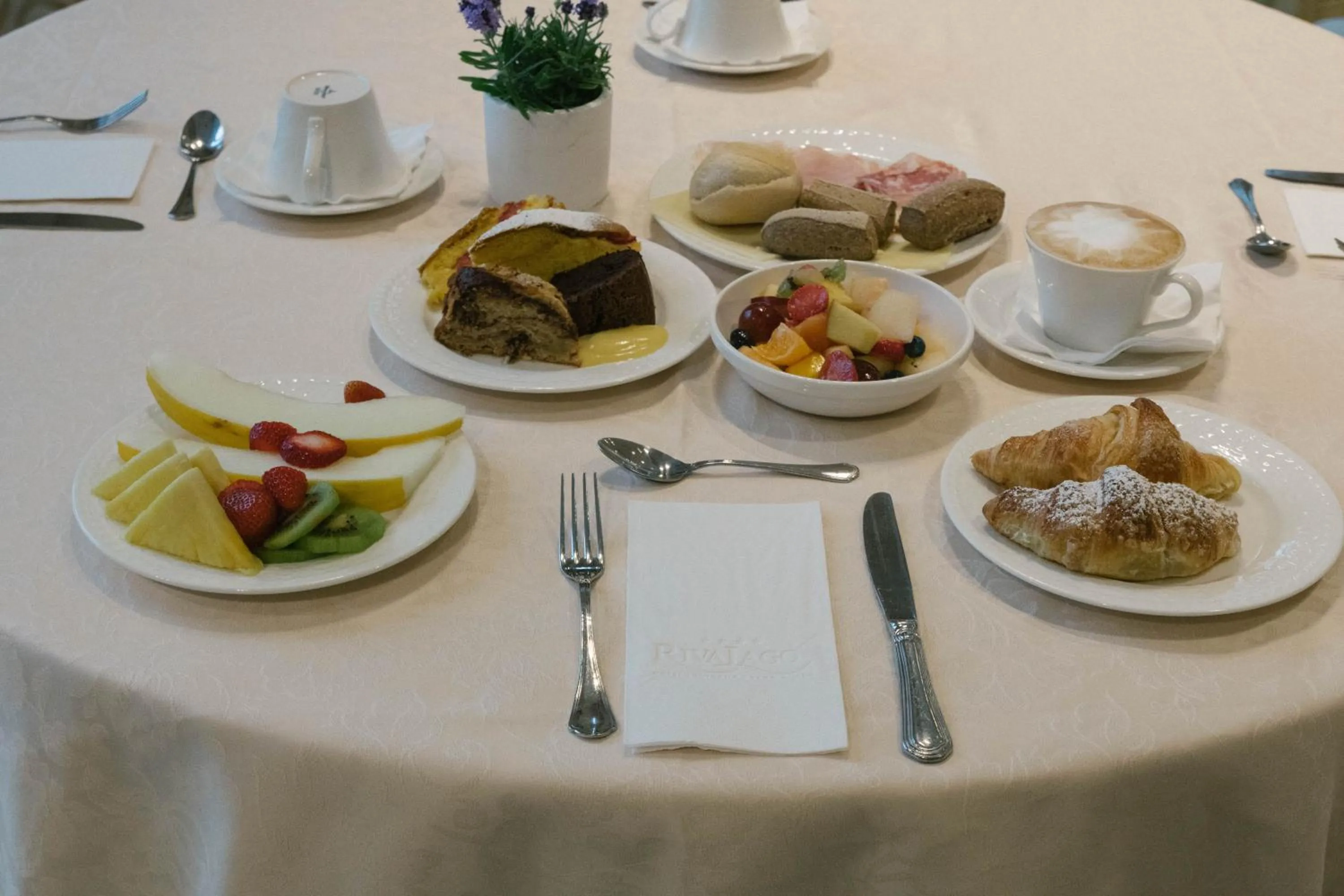 Decorative detail in Hotel Rivalago